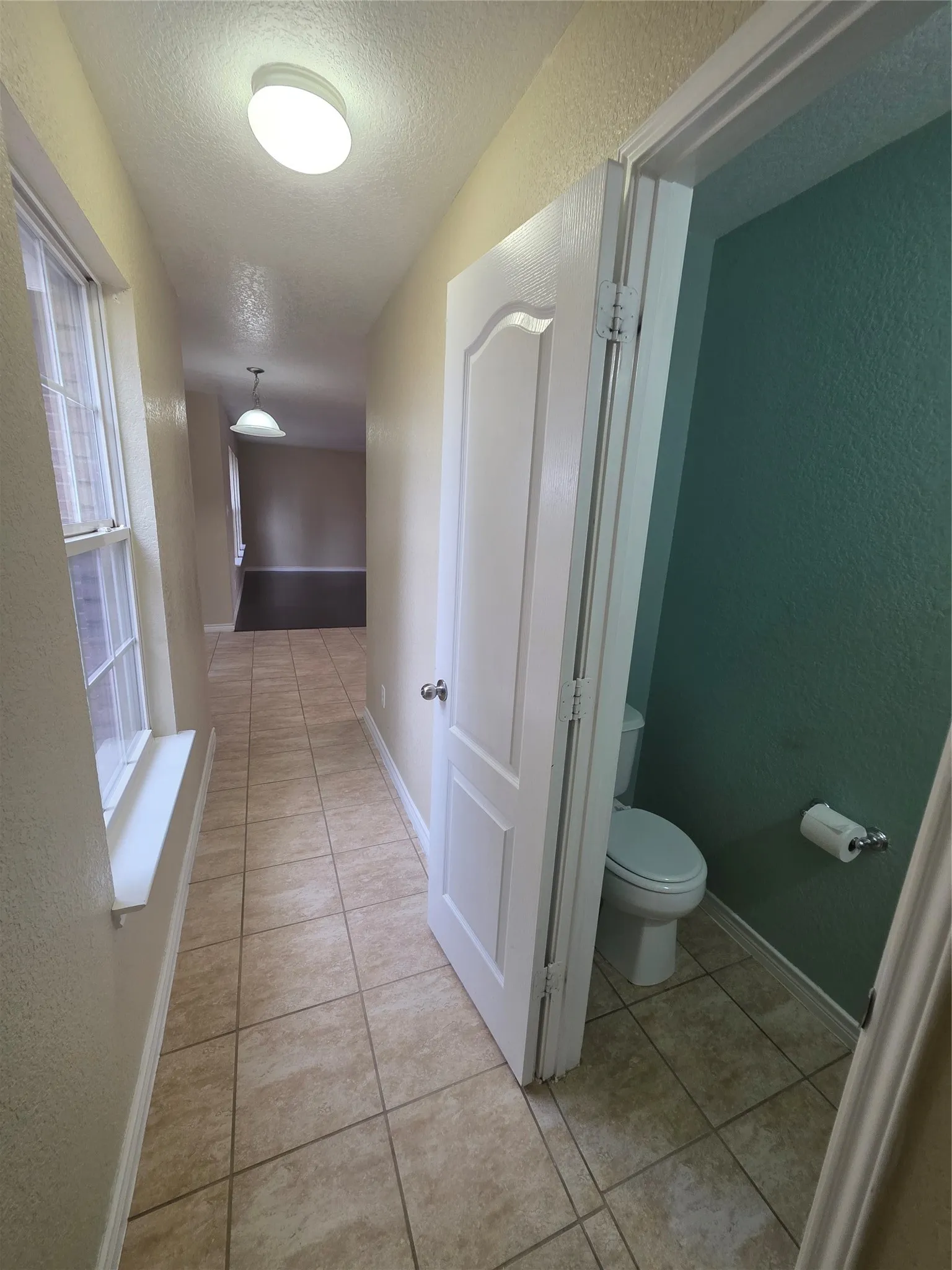 Single Family Residence For Rent in Tarrant County , 4207 Bayside Court, Arlington, Texas 76016, 4 Bedroom, 3 Bathroom, 2 Garage spaces, 2,691 Sqft, built in 2006, mls#21401678, Real Estate Agent in Arlington, Homes For Rent in Tarrant county, Homes For Rent in Arlington, Realtor in Arlington Texas, Real Estate Brokerage Independent Realty Texas, Luminita Cordes Realtor