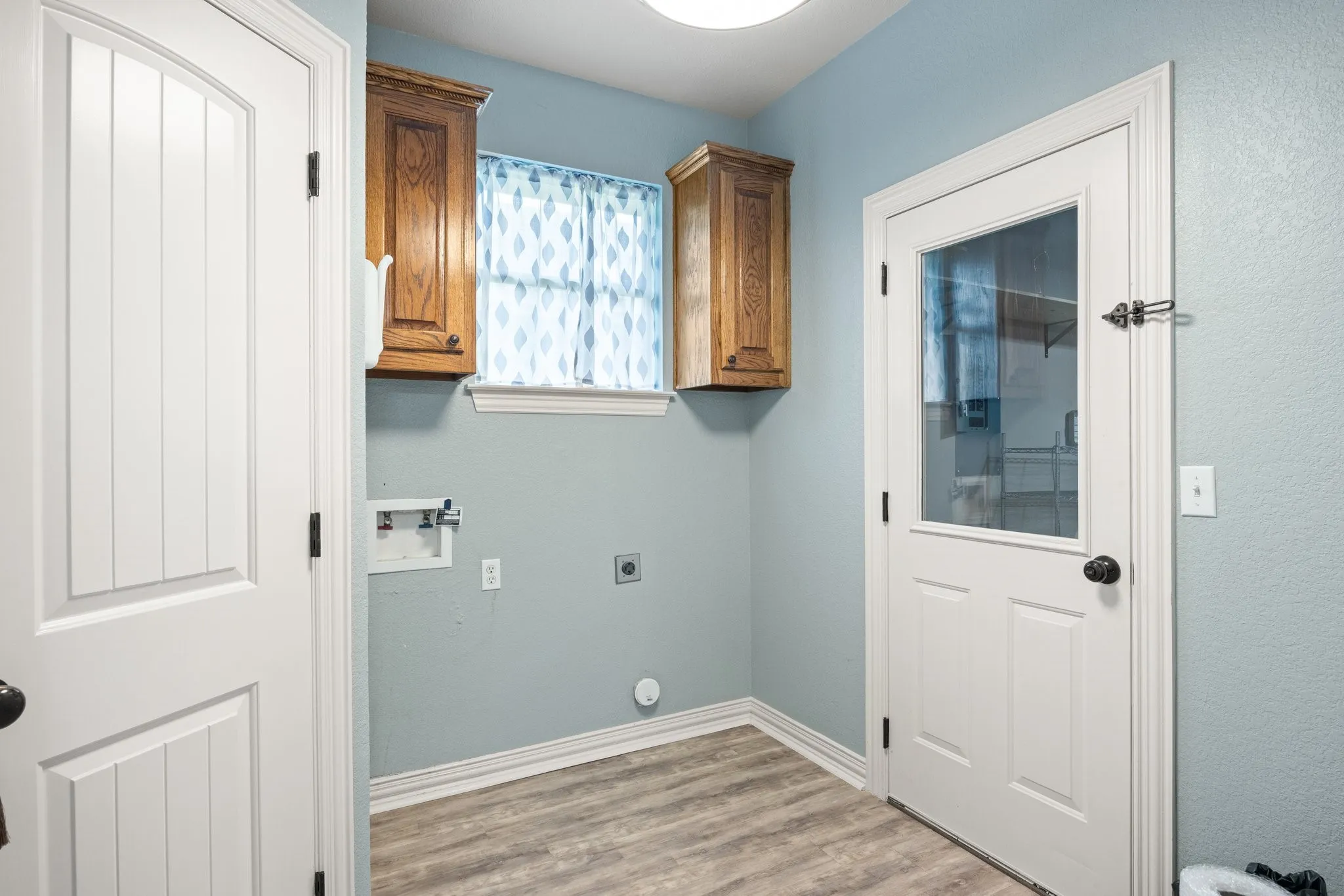 Single Family Residence For Sale in Parker County , 304 Jade Lane, Weatherford, Texas 76086, 3 Bedroom, 2 Bathroom, 2 Garage spaces, 1,737 Sqft, built in 2007, mls#21400765, Real Estate Agent in Weatherford, Homes For Sale in Parker county, Homes For Sale in Weatherford, Realtor in Weatherford Texas, Real Estate Brokerage Independent Realty Texas, Luminita Cordes Realtor
