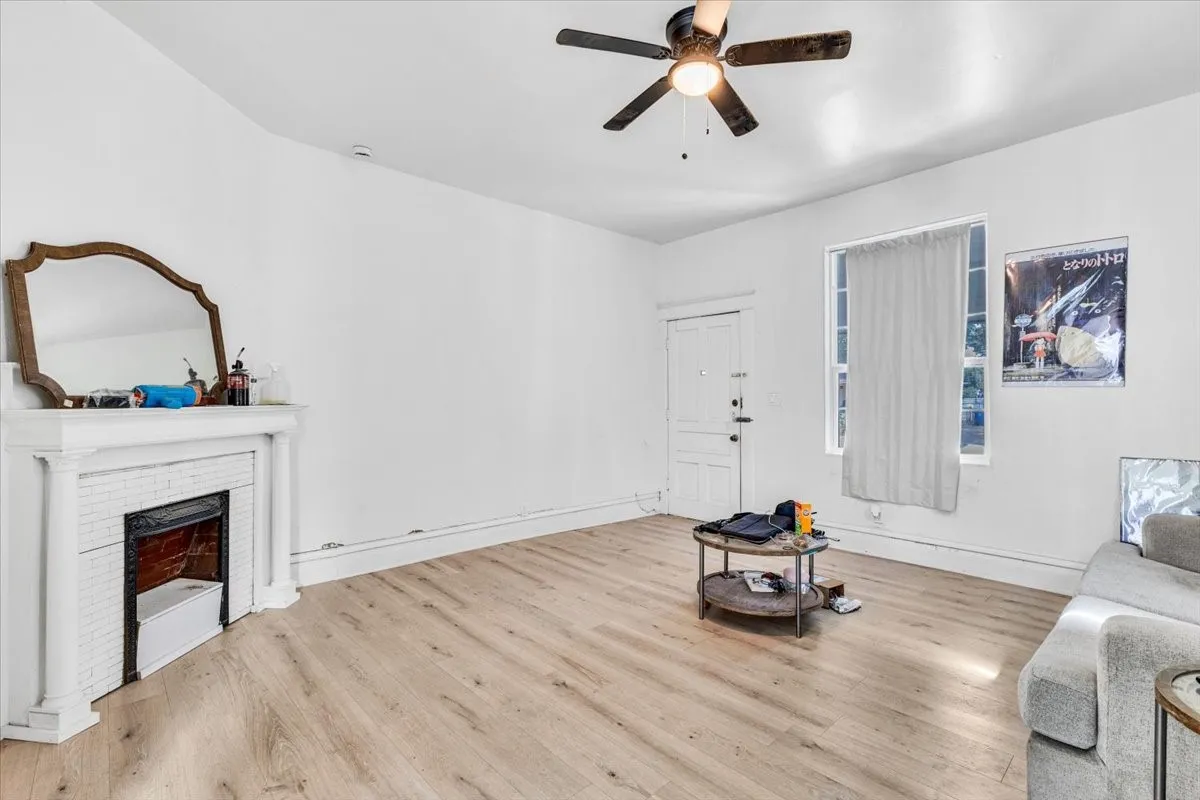 Duplex For Sale in Dallas County , 3711 Wendelkin Street, Dallas, Texas 75215, 7 Bedroom, 3 Bathroom, Garage spaces, 0 Sqft, built in 1921, mls#21396253, Real Estate Agent in Dallas, Homes For Sale in Dallas county, Homes For Sale in Dallas, Realtor in Dallas Texas, Real Estate Brokerage Independent Realty Texas, Luminita Cordes Realtor