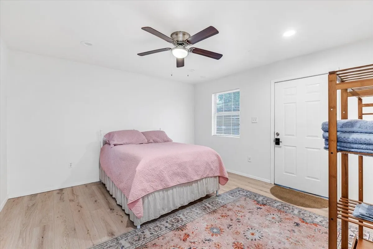 Duplex For Sale in Dallas County , 3711 Wendelkin Street, Dallas, Texas 75215, 7 Bedroom, 3 Bathroom, Garage spaces, 0 Sqft, built in 1921, mls#21396253, Real Estate Agent in Dallas, Homes For Sale in Dallas county, Homes For Sale in Dallas, Realtor in Dallas Texas, Real Estate Brokerage Independent Realty Texas, Luminita Cordes Realtor