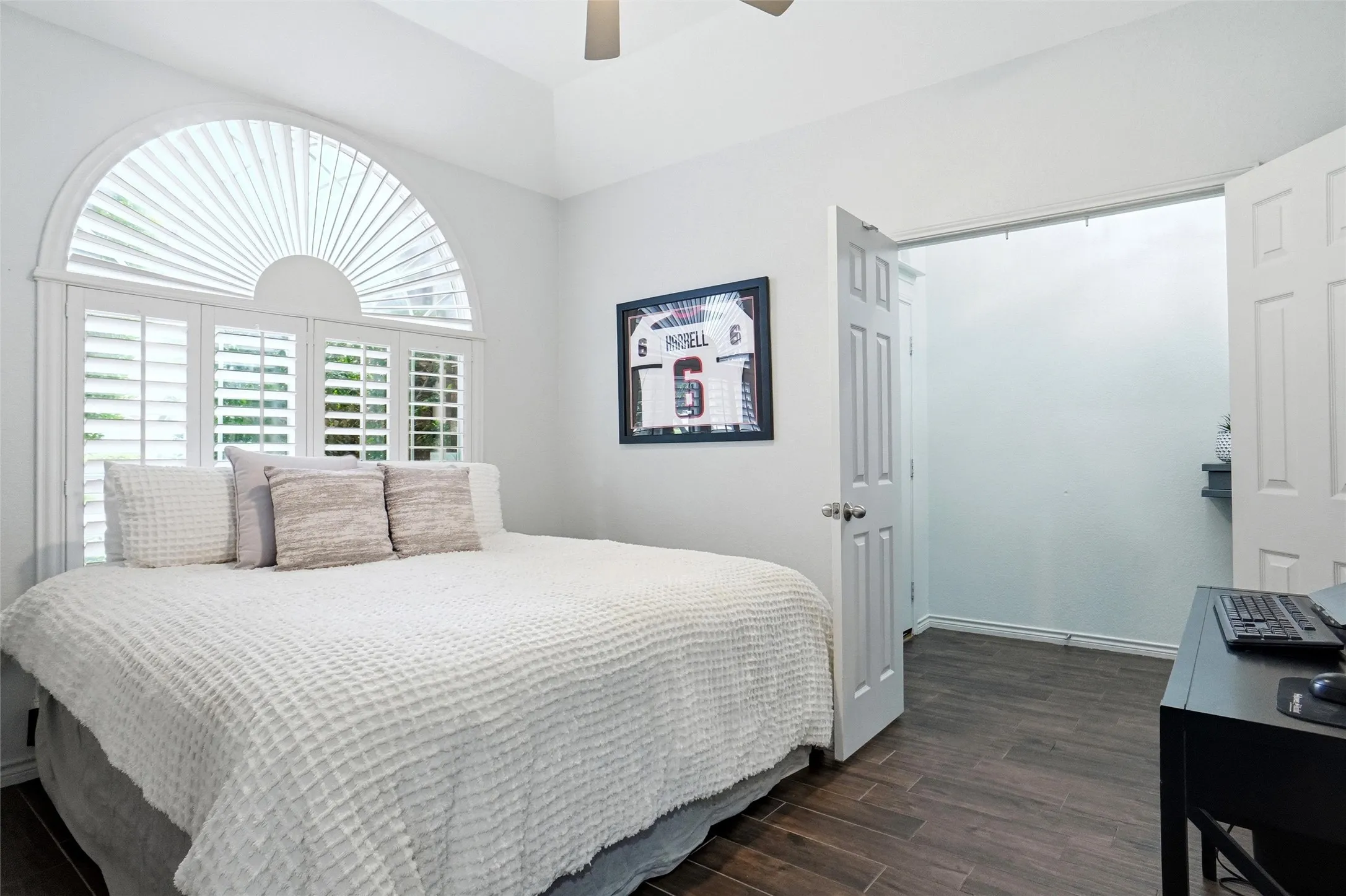 Single Family Residence For Sale in Denton County , 16 Durango Drive, Trophy Club, Texas 76262, 3 Bedroom, 2 Bathroom, 2 Garage spaces, 1,802 Sqft, built in 1993, mls#21396465, Real Estate Agent in Trophy Club, Homes For Sale in Denton county, Homes For Sale in Trophy Club, Realtor in Trophy Club Texas, Real Estate Brokerage Independent Realty Texas, Luminita Cordes Realtor