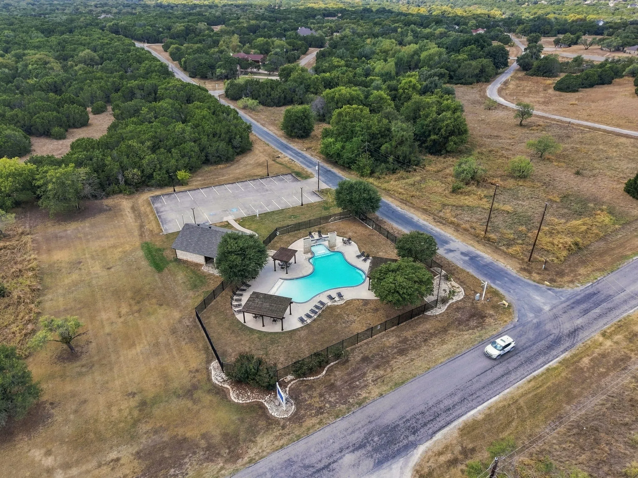 Photo of neighborhood