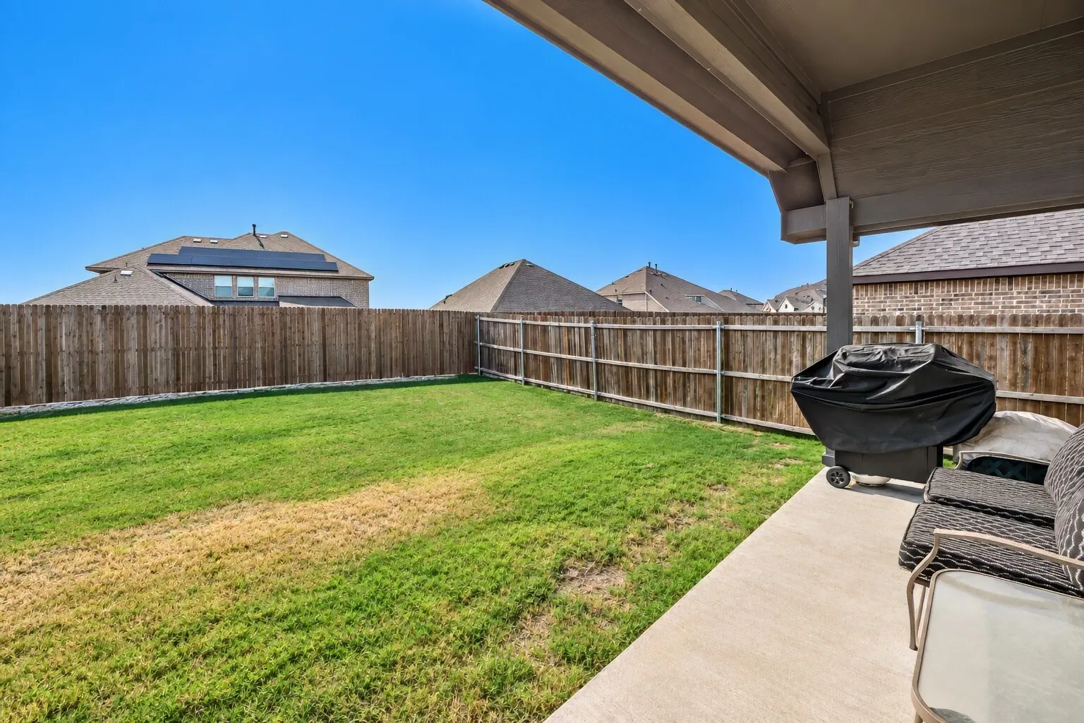 Single Family Residence For Sale in Kaufman County , 1358 Abiquiu Lane, Forney, Texas 75126, 4 Bedroom, 3 Bathroom, 3 Garage spaces, 2,666 Sqft, built in 2020, mls#21401618, Real Estate Agent in Forney, Homes For Sale in Kaufman county, Homes For Sale in Forney, Realtor in Forney Texas, Real Estate Brokerage Independent Realty Texas, Luminita Cordes Realtor