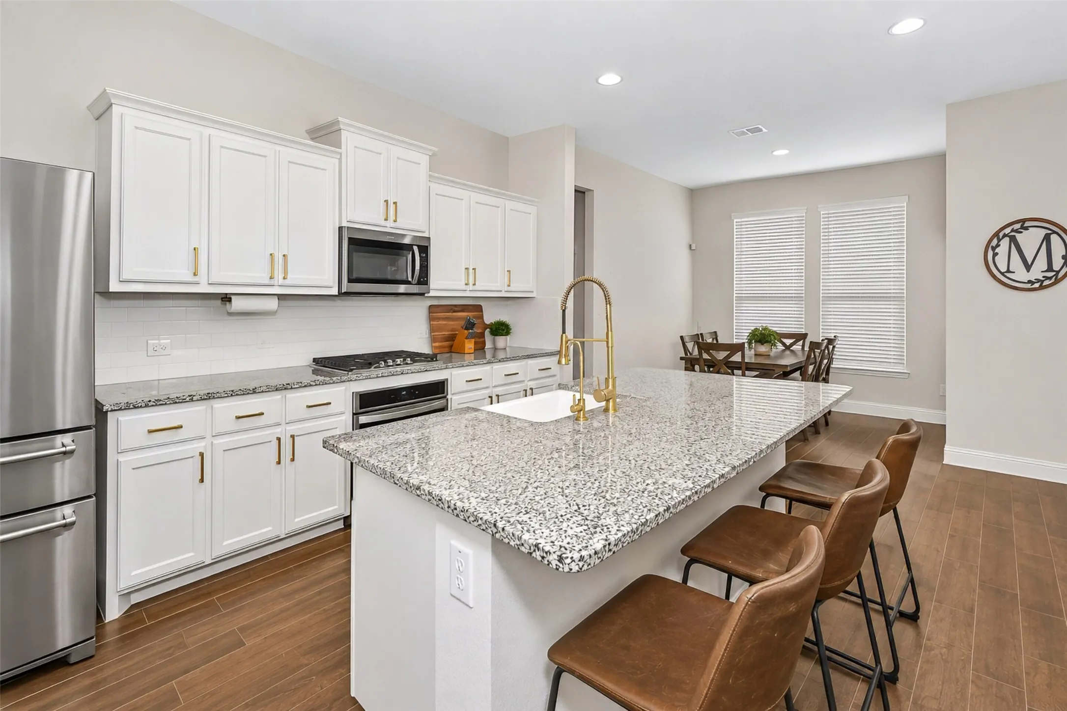 Single Family Residence For Sale in Kaufman County , 1358 Abiquiu Lane, Forney, Texas 75126, 4 Bedroom, 3 Bathroom, 3 Garage spaces, 2,666 Sqft, built in 2020, mls#21401618, Real Estate Agent in Forney, Homes For Sale in Kaufman county, Homes For Sale in Forney, Realtor in Forney Texas, Real Estate Brokerage Independent Realty Texas, Luminita Cordes Realtor