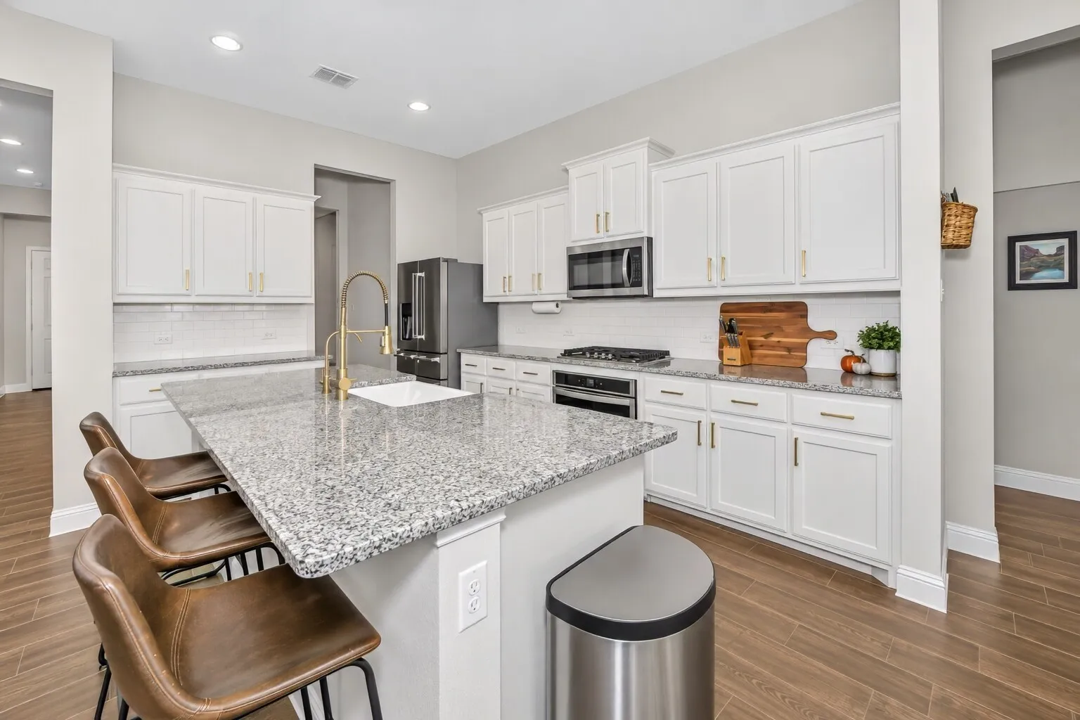 Single Family Residence For Sale in Kaufman County , 1358 Abiquiu Lane, Forney, Texas 75126, 4 Bedroom, 3 Bathroom, 3 Garage spaces, 2,666 Sqft, built in 2020, mls#21401618, Real Estate Agent in Forney, Homes For Sale in Kaufman county, Homes For Sale in Forney, Realtor in Forney Texas, Real Estate Brokerage Independent Realty Texas, Luminita Cordes Realtor
