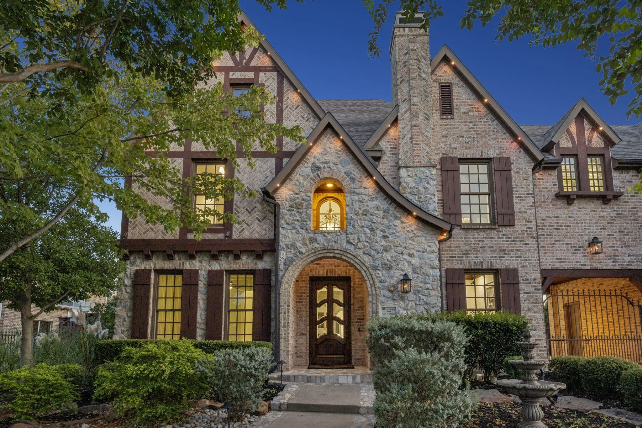 Single Family Residence For Sale in Denton County , 2277 San Andres Drive, Frisco, Texas 75033, 6 Bedroom, 5 Bathroom, 3 Garage spaces, 5,495 Sqft, built in 2008, mls#21393308, Real Estate Agent in Frisco, Homes For Sale in Denton county, Homes For Sale in Frisco, Realtor in Frisco Texas, Real Estate Brokerage Independent Realty Texas, Luminita Cordes Realtor