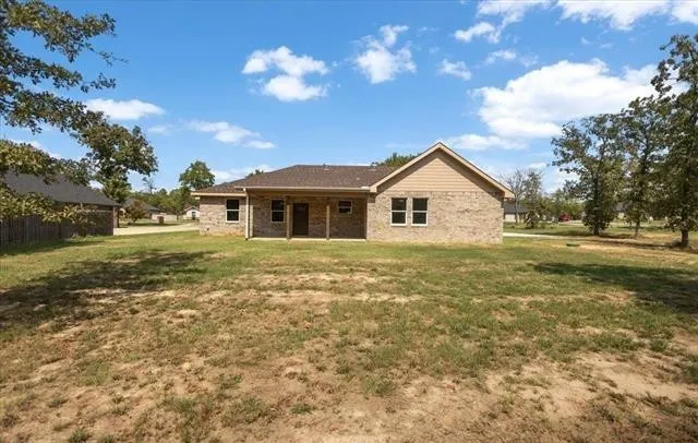 Single Family Residence For Sale in Wood County , 277 PR 6305, Mineola, Texas 75773, 3 Bedroom, 2 Bathroom, 2 Garage spaces, 1,924 Sqft, built in 2026, mls#21401625, Real Estate Agent in Mineola, Homes For Sale in Wood county, Homes For Sale in Mineola, Realtor in Mineola Texas, Real Estate Brokerage Independent Realty Texas, Luminita Cordes Realtor