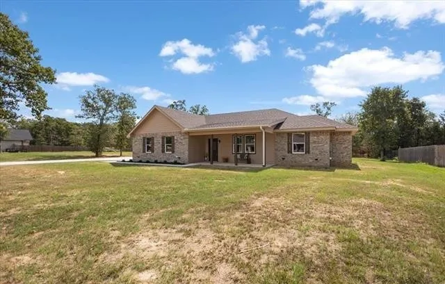 Single Family Residence For Sale in Wood County , 277 PR 6305, Mineola, Texas 75773, 3 Bedroom, 2 Bathroom, 2 Garage spaces, 1,924 Sqft, built in 2026, mls#21401625, Real Estate Agent in Mineola, Homes For Sale in Wood county, Homes For Sale in Mineola, Realtor in Mineola Texas, Real Estate Brokerage Independent Realty Texas, Luminita Cordes Realtor