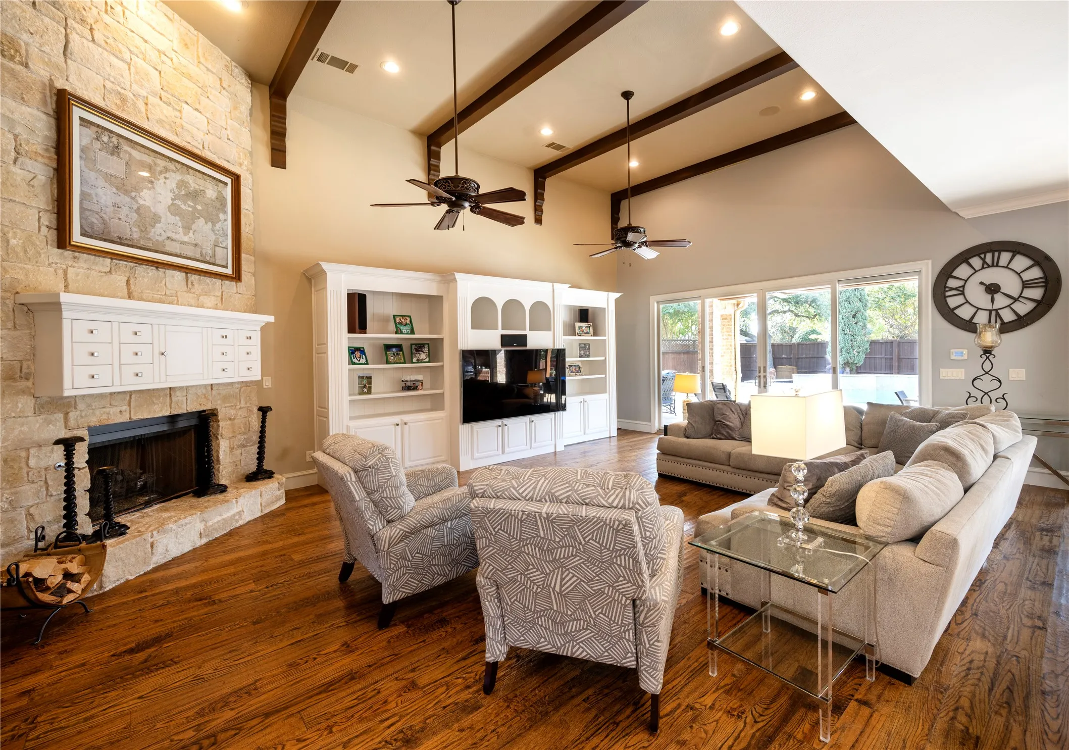 Single Family Residence For Sale in Tarrant County , 2109 Miracle Point Drive, Southlake, Texas 76092, 5 Bedroom, 6 Bathroom, 4 Garage spaces, 5,972 Sqft, built in 2006, mls#21399542, Real Estate Agent in Southlake, Homes For Sale in Tarrant county, Homes For Sale in Southlake, Realtor in Southlake Texas, Real Estate Brokerage Independent Realty Texas, Luminita Cordes Realtor