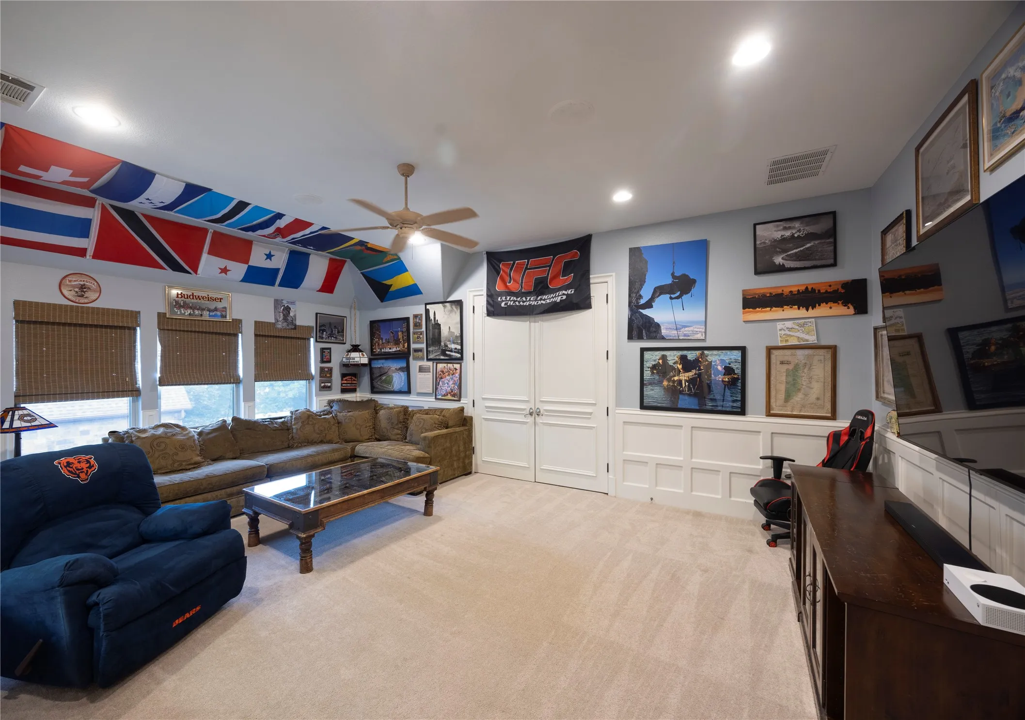 Single Family Residence For Sale in Tarrant County , 2109 Miracle Point Drive, Southlake, Texas 76092, 5 Bedroom, 6 Bathroom, 4 Garage spaces, 5,972 Sqft, built in 2006, mls#21399542, Real Estate Agent in Southlake, Homes For Sale in Tarrant county, Homes For Sale in Southlake, Realtor in Southlake Texas, Real Estate Brokerage Independent Realty Texas, Luminita Cordes Realtor