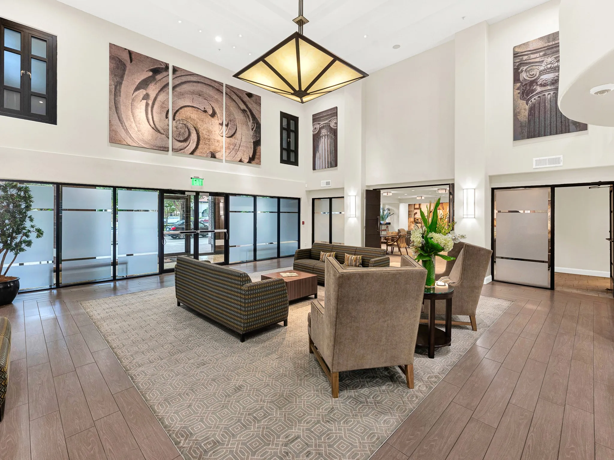 Condominium For Sale in Dallas County , 330 Las Colinas Boulevard E 228, Irving, Texas 75039, 1 Bedroom, 1 Bathroom, 1 Garage spaces, 733 Sqft, built in 2001, mls#21401357, Real Estate Agent in Irving, Homes For Sale in Dallas county, Homes For Sale in Irving, Realtor in Irving Texas, Real Estate Brokerage Independent Realty Texas, Luminita Cordes Realtor