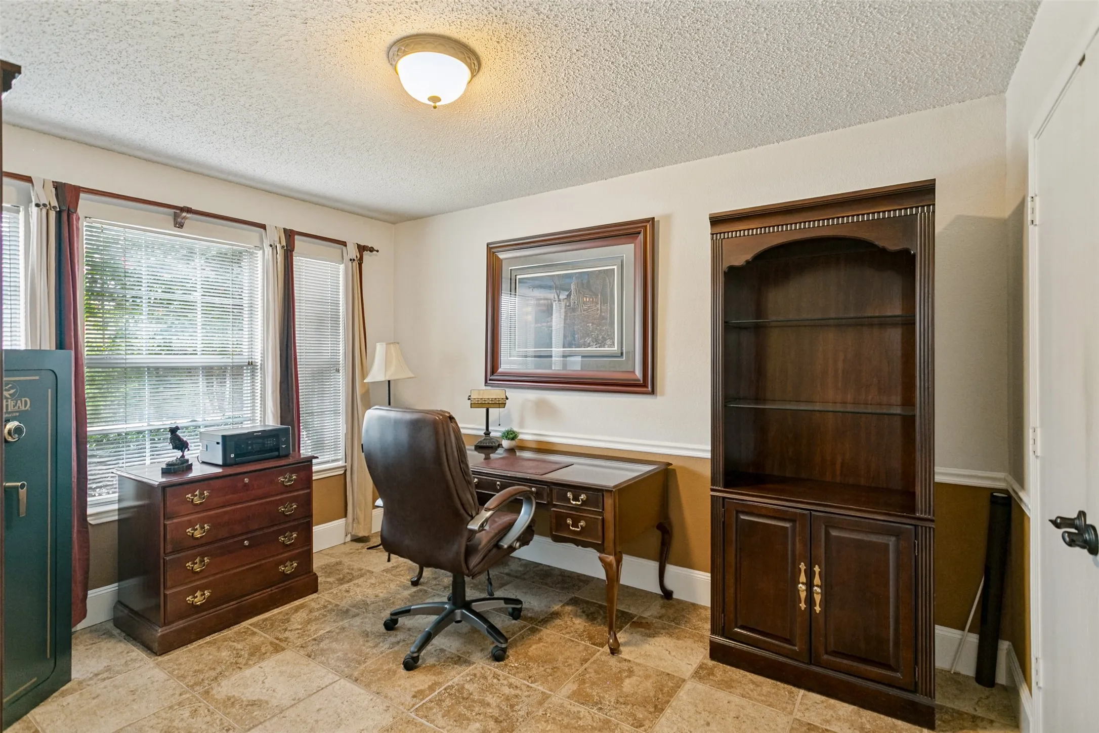 Single Family Residence For Sale in Collin County , 838 Heritage Parkway S, Allen, Texas 75002, 4 Bedroom, 3 Bathroom, 2 Garage spaces, 2,340 Sqft, built in 1994, mls#21400066, Real Estate Agent in Allen, Homes For Sale in Collin county, Homes For Sale in Allen, Realtor in Allen Texas, Real Estate Brokerage Independent Realty Texas, Luminita Cordes Realtor