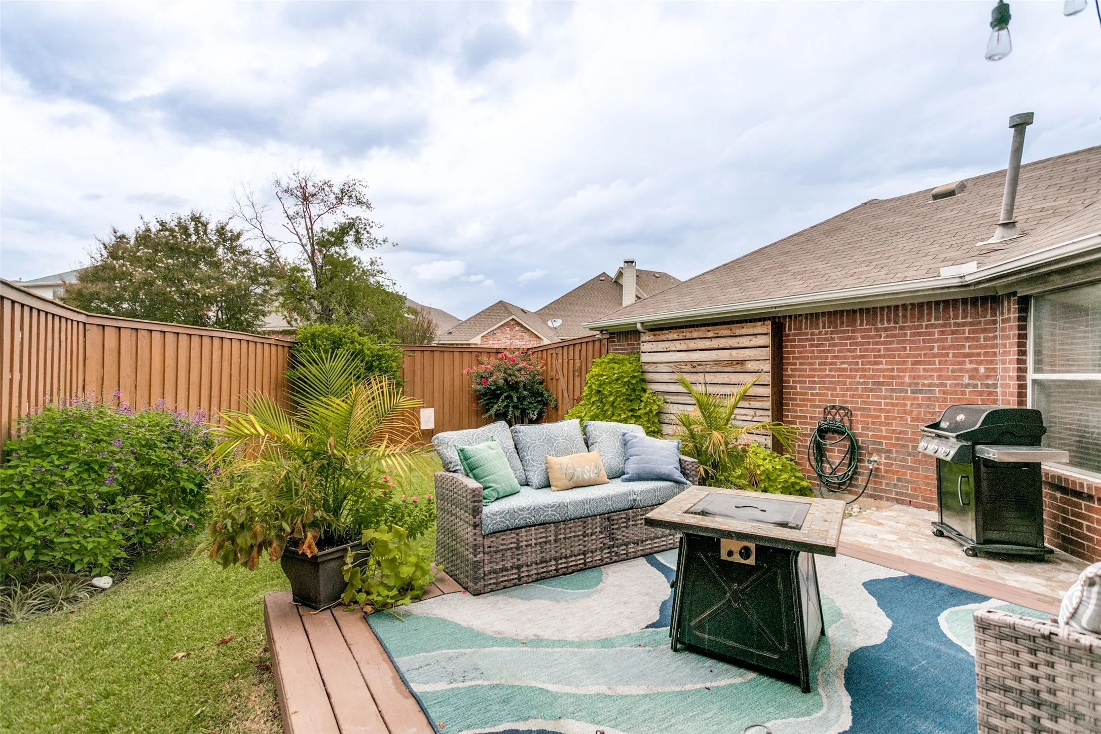 Single Family Residence For Sale in Collin County , 838 Heritage Parkway S, Allen, Texas 75002, 4 Bedroom, 3 Bathroom, 2 Garage spaces, 2,340 Sqft, built in 1994, mls#21400066, Real Estate Agent in Allen, Homes For Sale in Collin county, Homes For Sale in Allen, Realtor in Allen Texas, Real Estate Brokerage Independent Realty Texas, Luminita Cordes Realtor