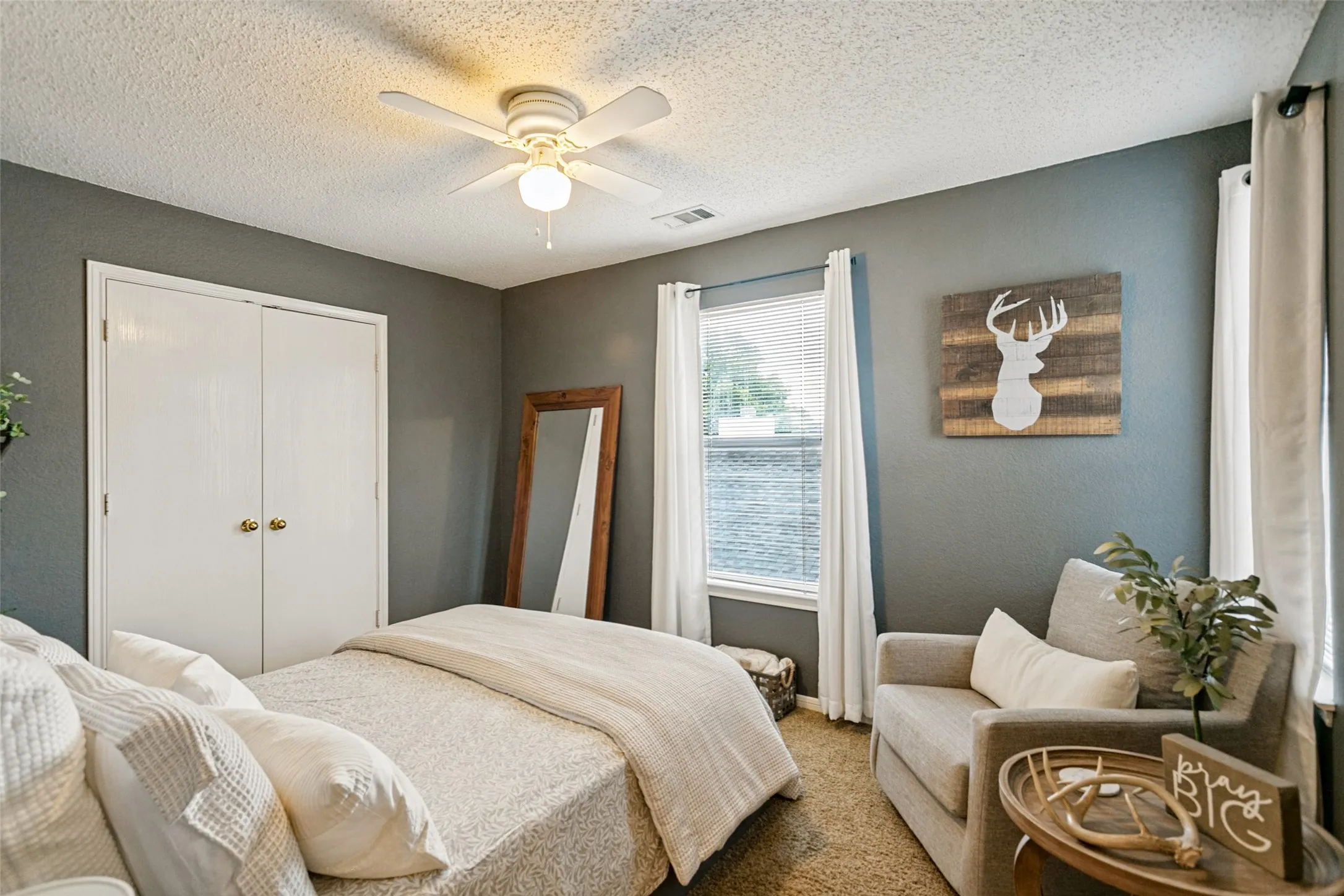 Single Family Residence For Sale in Collin County , 838 Heritage Parkway S, Allen, Texas 75002, 4 Bedroom, 3 Bathroom, 2 Garage spaces, 2,340 Sqft, built in 1994, mls#21400066, Real Estate Agent in Allen, Homes For Sale in Collin county, Homes For Sale in Allen, Realtor in Allen Texas, Real Estate Brokerage Independent Realty Texas, Luminita Cordes Realtor