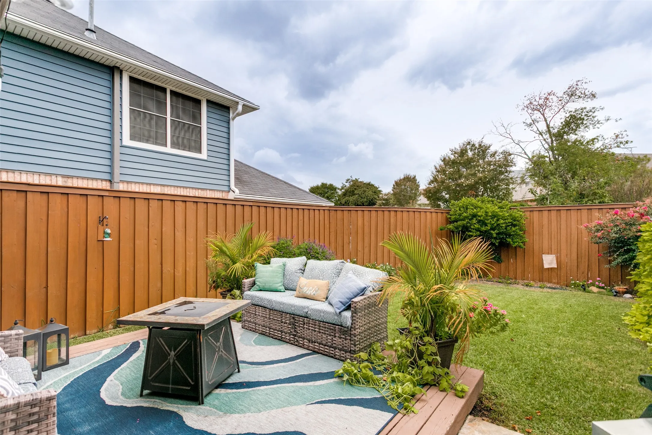 Single Family Residence For Sale in Collin County , 838 Heritage Parkway S, Allen, Texas 75002, 4 Bedroom, 3 Bathroom, 2 Garage spaces, 2,340 Sqft, built in 1994, mls#21400066, Real Estate Agent in Allen, Homes For Sale in Collin county, Homes For Sale in Allen, Realtor in Allen Texas, Real Estate Brokerage Independent Realty Texas, Luminita Cordes Realtor