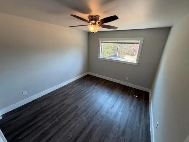 Apartment For Rent in Dallas County , 723 N Marsalis Avenue 205, Dallas, Texas 75203, 2 Bedroom, 1 Bathroom, Garage spaces, 753 Sqft, built in 1961, mls#21401714, Real Estate Agent in Dallas, Homes For Rent in Dallas county, Homes For Rent in Dallas, Realtor in Dallas Texas, Real Estate Brokerage Independent Realty Texas, Luminita Cordes Realtor