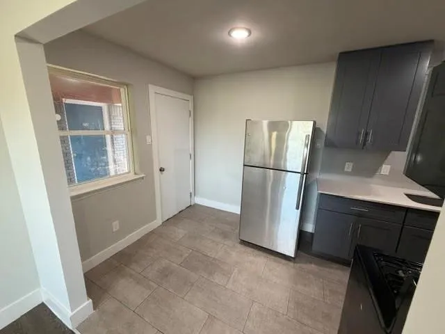 Apartment For Rent in Dallas County , 723 N Marsalis Avenue 205, Dallas, Texas 75203, 2 Bedroom, 1 Bathroom, Garage spaces, 753 Sqft, built in 1961, mls#21401714, Real Estate Agent in Dallas, Homes For Rent in Dallas county, Homes For Rent in Dallas, Realtor in Dallas Texas, Real Estate Brokerage Independent Realty Texas, Luminita Cordes Realtor
