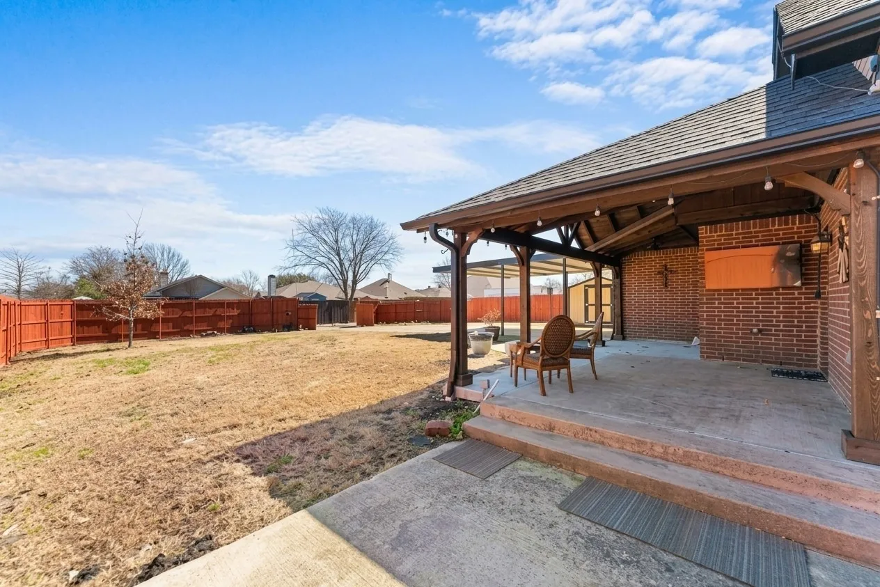 Single Family Residence For Sale in Collin County , 7022 Cottonwood Circle, Sachse, Texas 75048, 4 Bedroom, 3 Bathroom, 2 Garage spaces, 2,617 Sqft, built in 1994, mls#21401603, Real Estate Agent in Sachse, Homes For Sale in Collin county, Homes For Sale in Sachse, Realtor in Sachse Texas, Real Estate Brokerage Independent Realty Texas, Luminita Cordes Realtor
