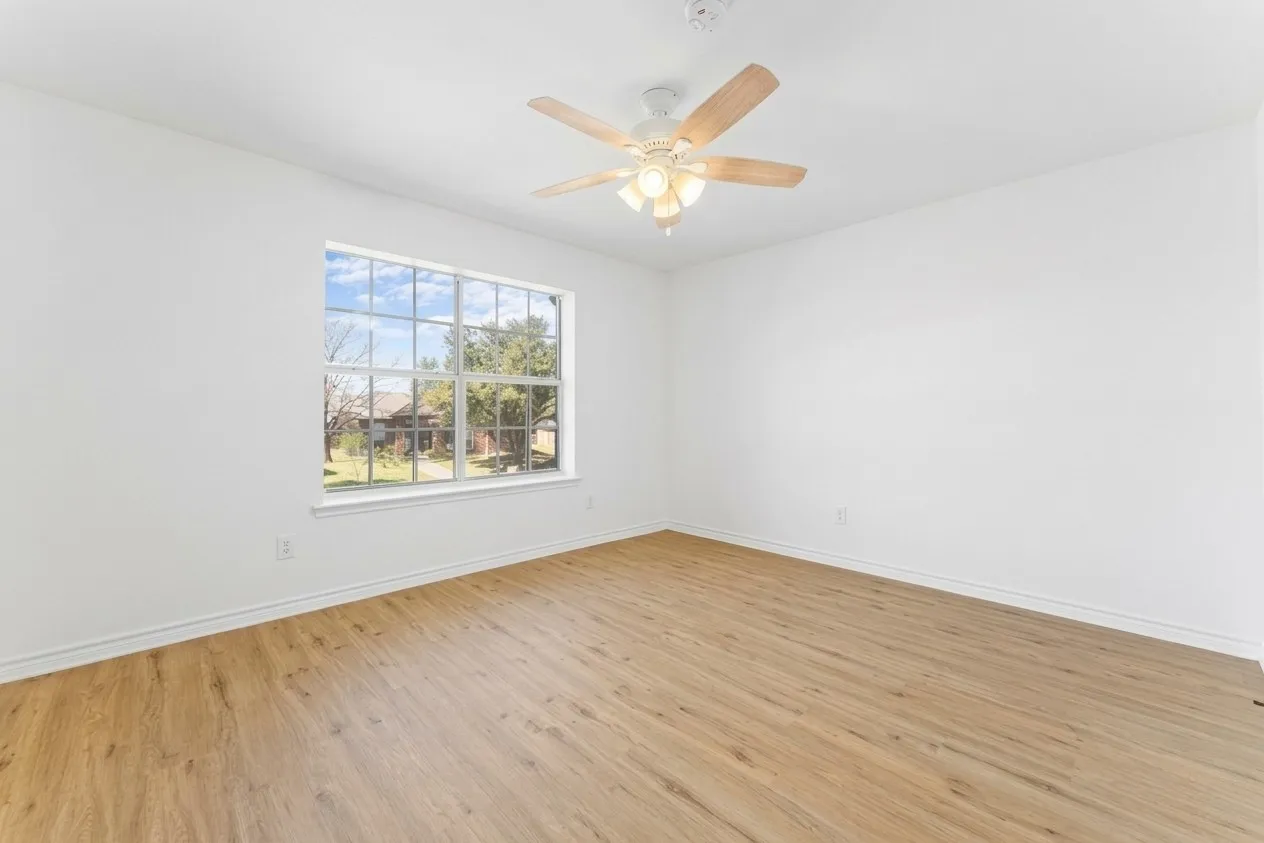 Single Family Residence For Sale in Collin County , 7022 Cottonwood Circle, Sachse, Texas 75048, 4 Bedroom, 3 Bathroom, 2 Garage spaces, 2,617 Sqft, built in 1994, mls#21401603, Real Estate Agent in Sachse, Homes For Sale in Collin county, Homes For Sale in Sachse, Realtor in Sachse Texas, Real Estate Brokerage Independent Realty Texas, Luminita Cordes Realtor
