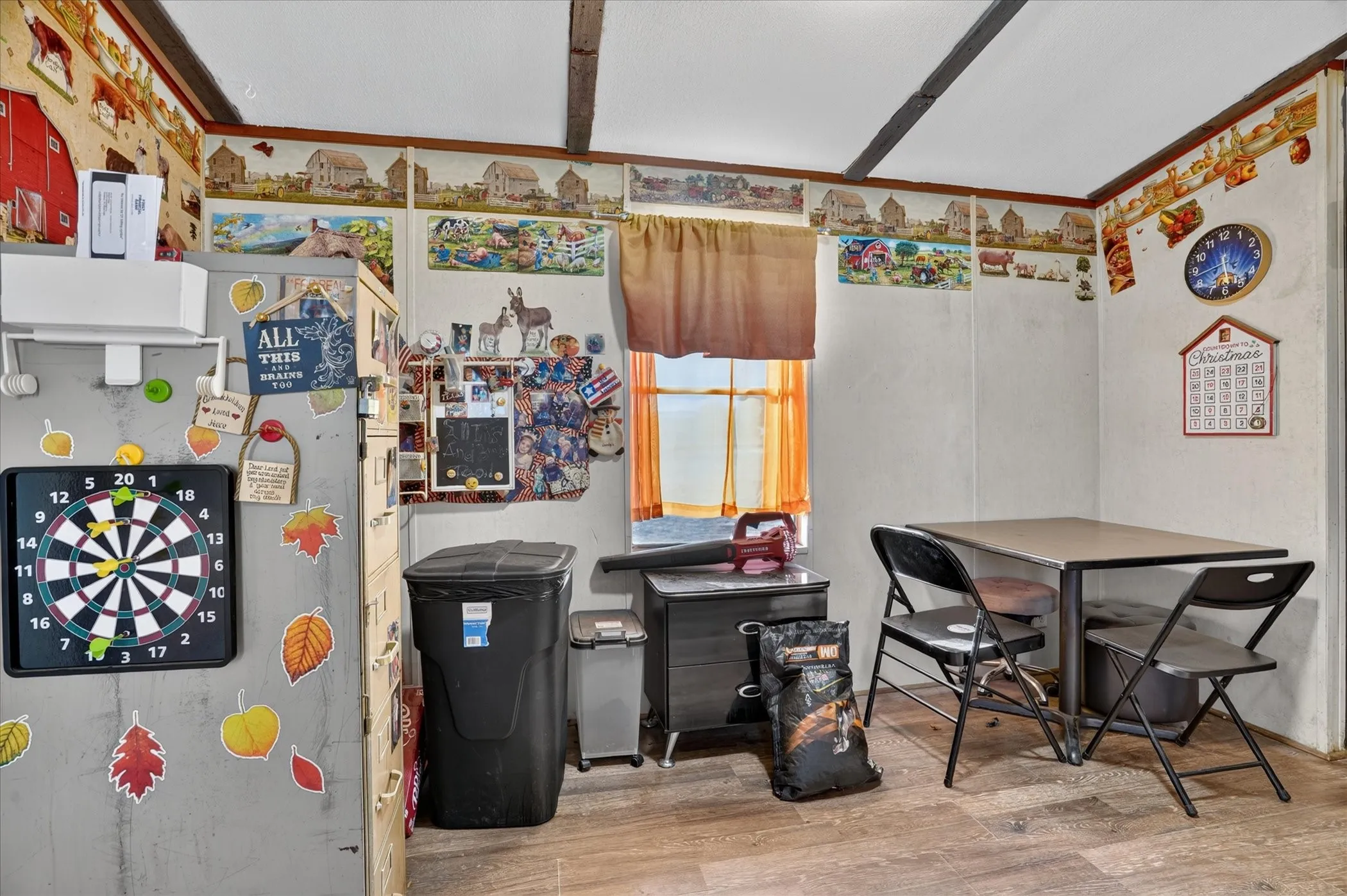 Manufactured Home For Sale in Hood County , 5703 N Sunchase Drive, Granbury, Texas 76049, 3 Bedroom, 2 Bathroom, Garage spaces, 1,216 Sqft, built in 2007, mls#21401713, Real Estate Agent in Granbury, Homes For Sale in Hood county, Homes For Sale in Granbury, Realtor in Granbury Texas, Real Estate Brokerage Independent Realty Texas, Luminita Cordes Realtor