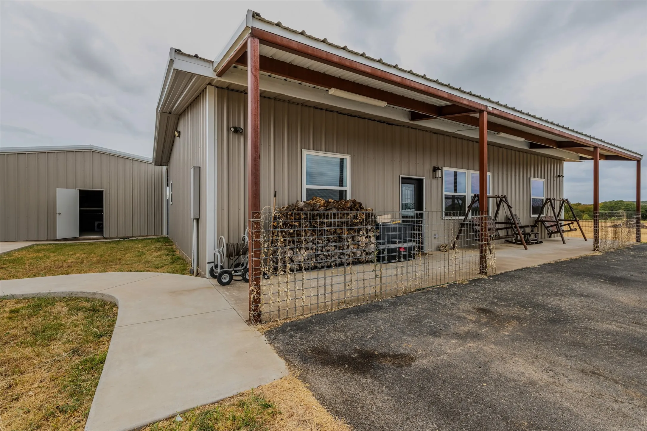 Ranch For Sale in Young County , 2531 Fm 2075, Graham, Texas 76450, 0, 0, Garage spaces, 0 Sqft, built in 2020, mls#21400592, Real Estate Agent in Graham, Homes For Sale in Young county, Homes For Sale in Graham, Realtor in Graham Texas, Real Estate Brokerage Independent Realty Texas, Luminita Cordes Realtor
