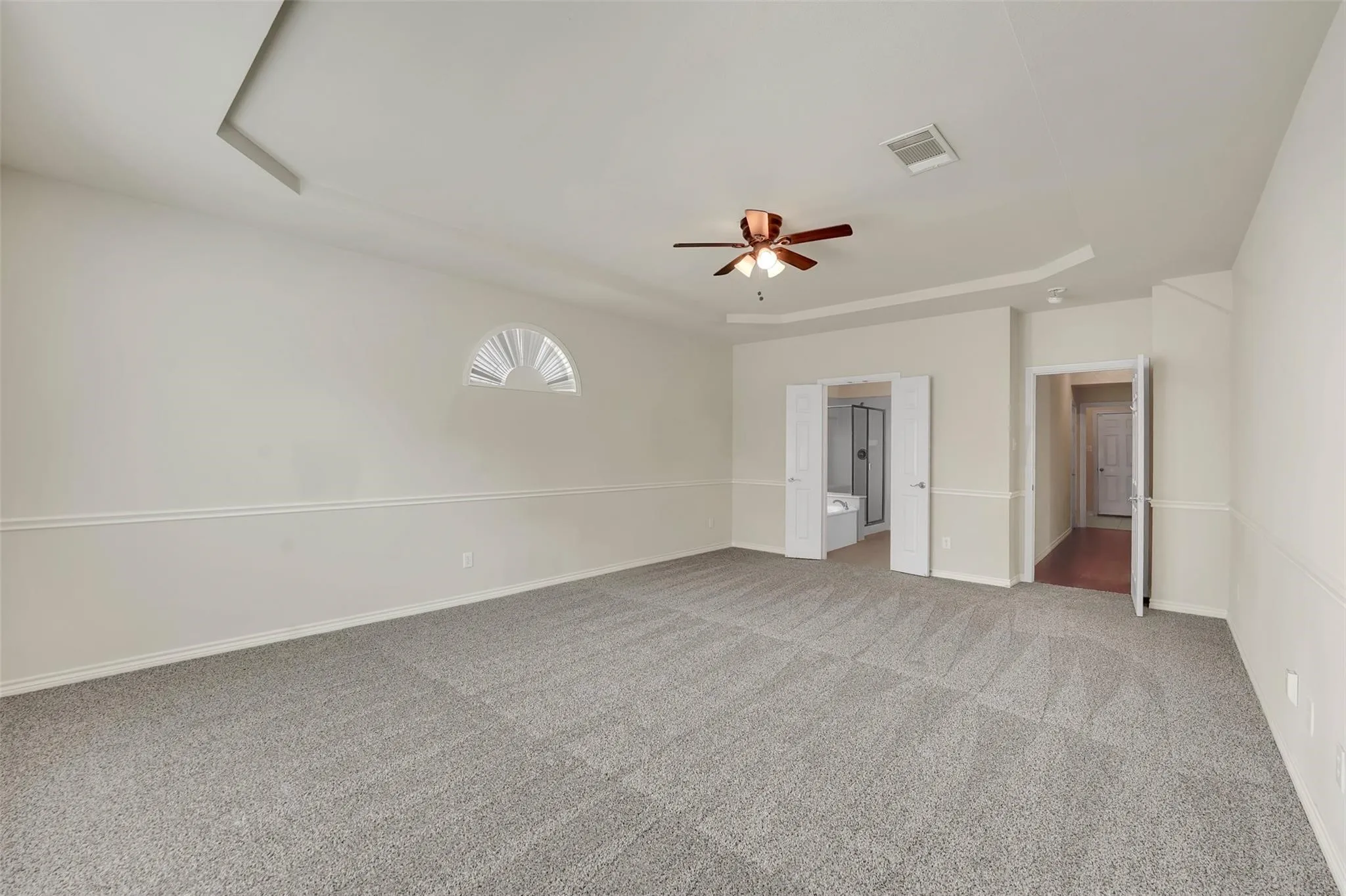 Single Family Residence For Rent in Collin County , 10438 Coach House Lane, Frisco, Texas 75035, 5 Bedroom, 4 Bathroom, 2 Garage spaces, 3,508 Sqft, built in 2006, mls#21400621, Real Estate Agent in Frisco, Homes For Rent in Collin county, Homes For Rent in Frisco, Realtor in Frisco Texas, Real Estate Brokerage Independent Realty Texas, Luminita Cordes Realtor