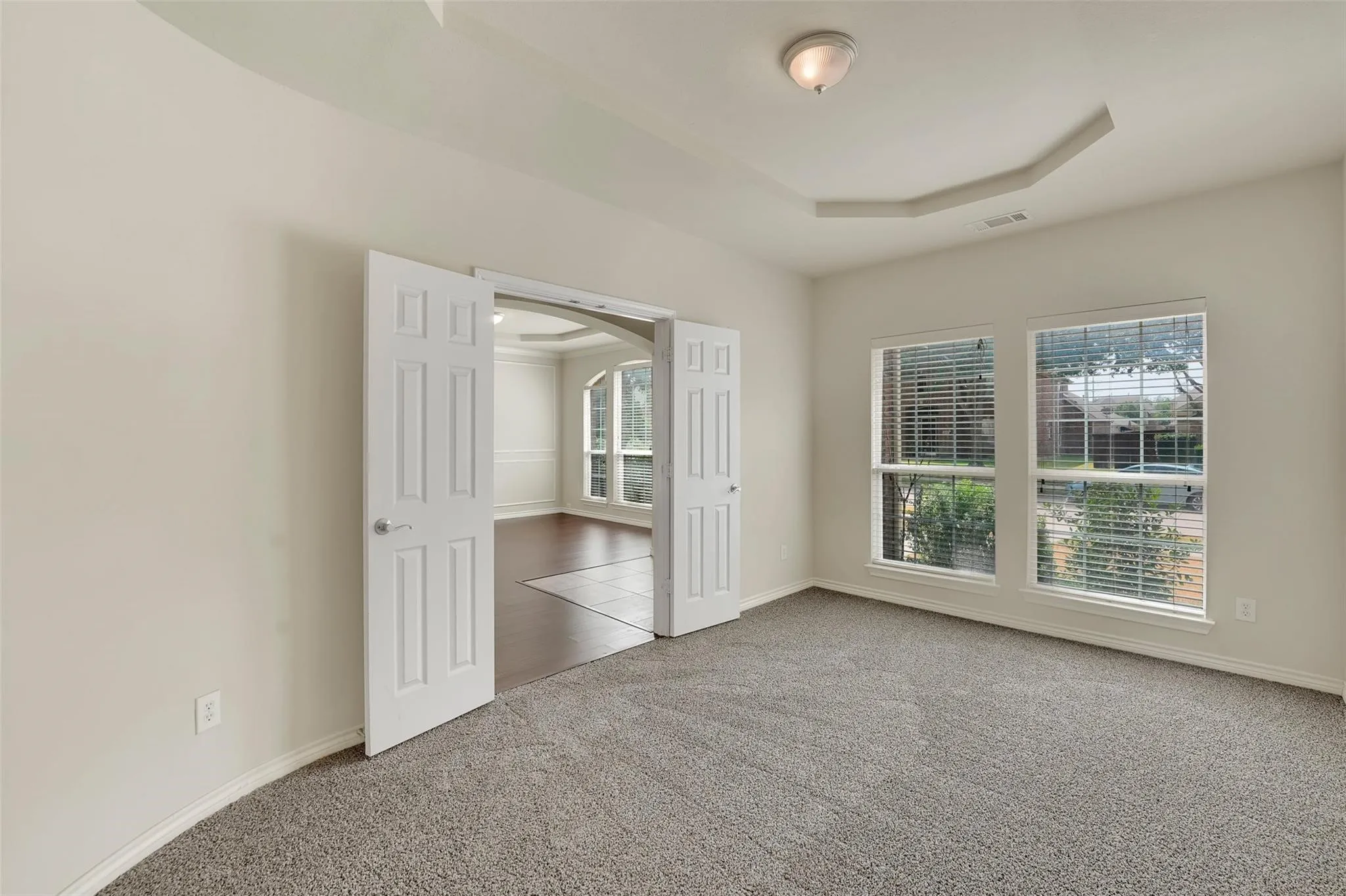 Single Family Residence For Rent in Collin County , 10438 Coach House Lane, Frisco, Texas 75035, 5 Bedroom, 4 Bathroom, 2 Garage spaces, 3,508 Sqft, built in 2006, mls#21400621, Real Estate Agent in Frisco, Homes For Rent in Collin county, Homes For Rent in Frisco, Realtor in Frisco Texas, Real Estate Brokerage Independent Realty Texas, Luminita Cordes Realtor