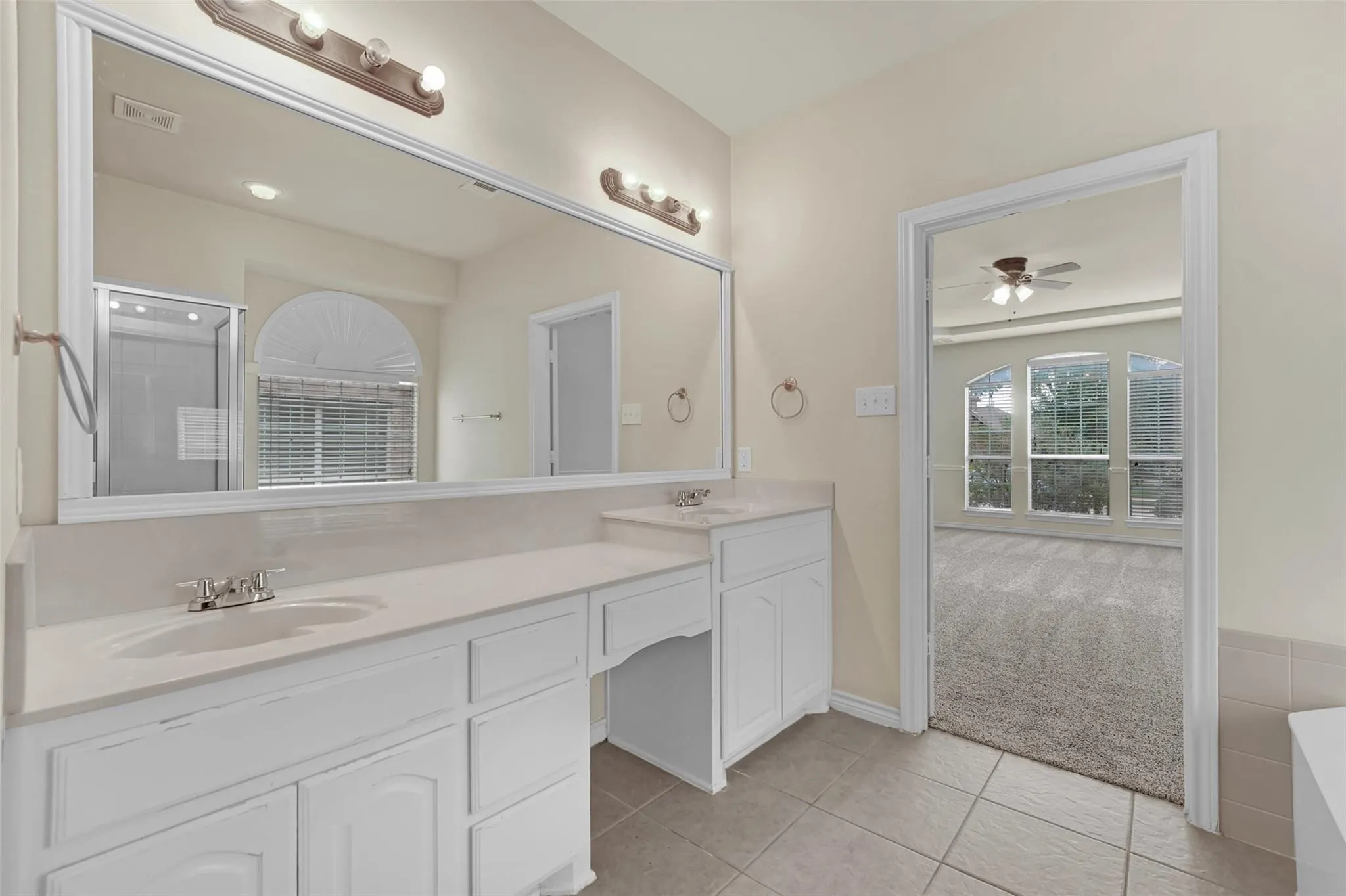 Single Family Residence For Rent in Collin County , 10438 Coach House Lane, Frisco, Texas 75035, 5 Bedroom, 4 Bathroom, 2 Garage spaces, 3,508 Sqft, built in 2006, mls#21400621, Real Estate Agent in Frisco, Homes For Rent in Collin county, Homes For Rent in Frisco, Realtor in Frisco Texas, Real Estate Brokerage Independent Realty Texas, Luminita Cordes Realtor