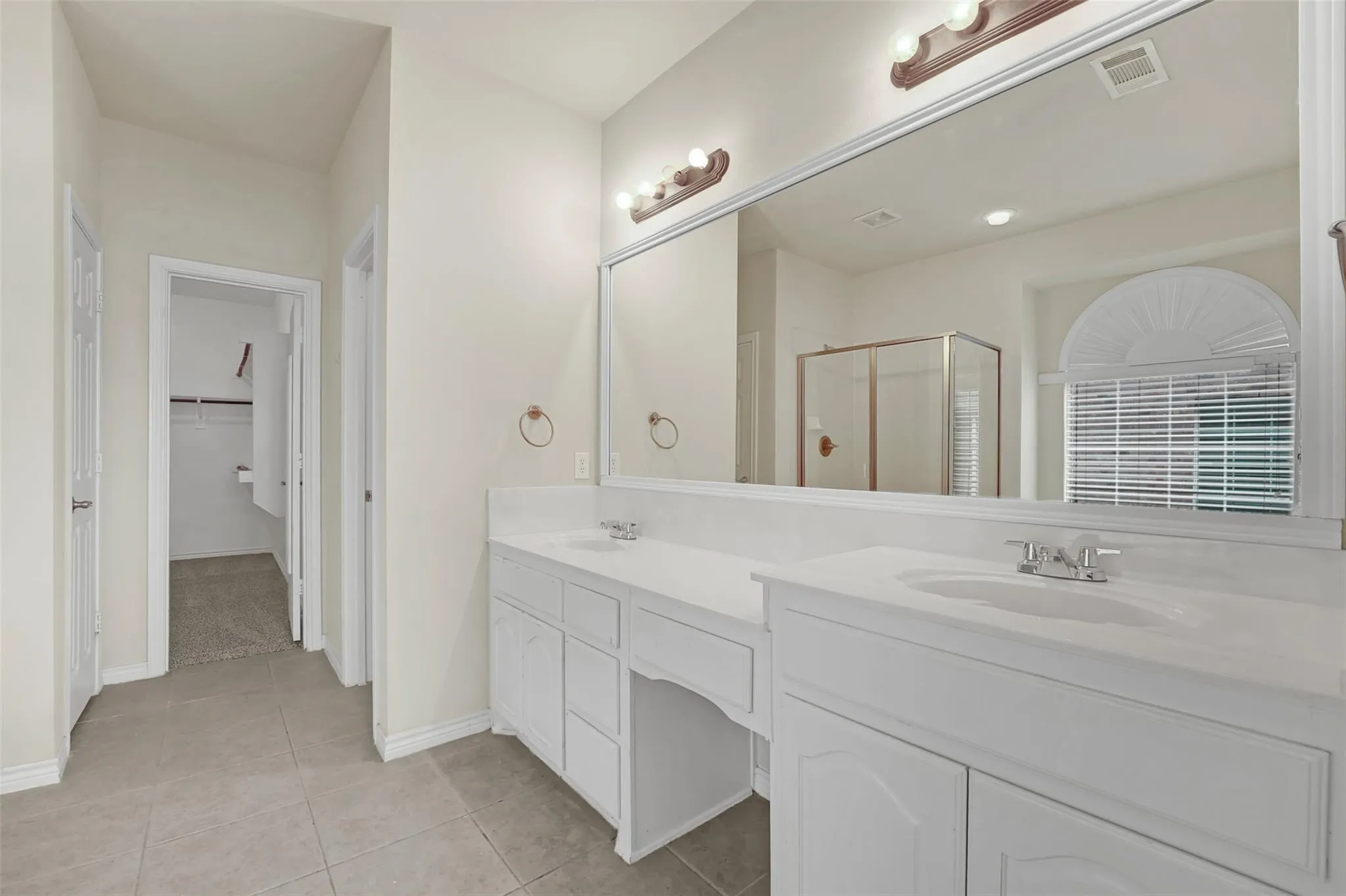 Single Family Residence For Rent in Collin County , 10438 Coach House Lane, Frisco, Texas 75035, 5 Bedroom, 4 Bathroom, 2 Garage spaces, 3,508 Sqft, built in 2006, mls#21400621, Real Estate Agent in Frisco, Homes For Rent in Collin county, Homes For Rent in Frisco, Realtor in Frisco Texas, Real Estate Brokerage Independent Realty Texas, Luminita Cordes Realtor