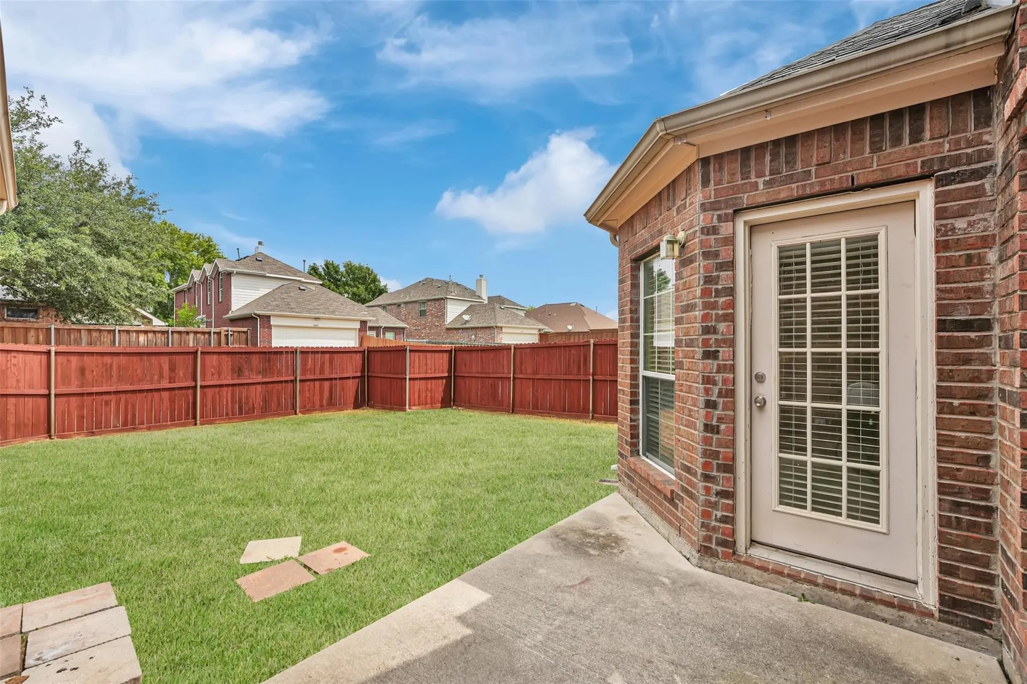 Single Family Residence For Rent in Collin County , 10438 Coach House Lane, Frisco, Texas 75035, 5 Bedroom, 4 Bathroom, 2 Garage spaces, 3,508 Sqft, built in 2006, mls#21400621, Real Estate Agent in Frisco, Homes For Rent in Collin county, Homes For Rent in Frisco, Realtor in Frisco Texas, Real Estate Brokerage Independent Realty Texas, Luminita Cordes Realtor