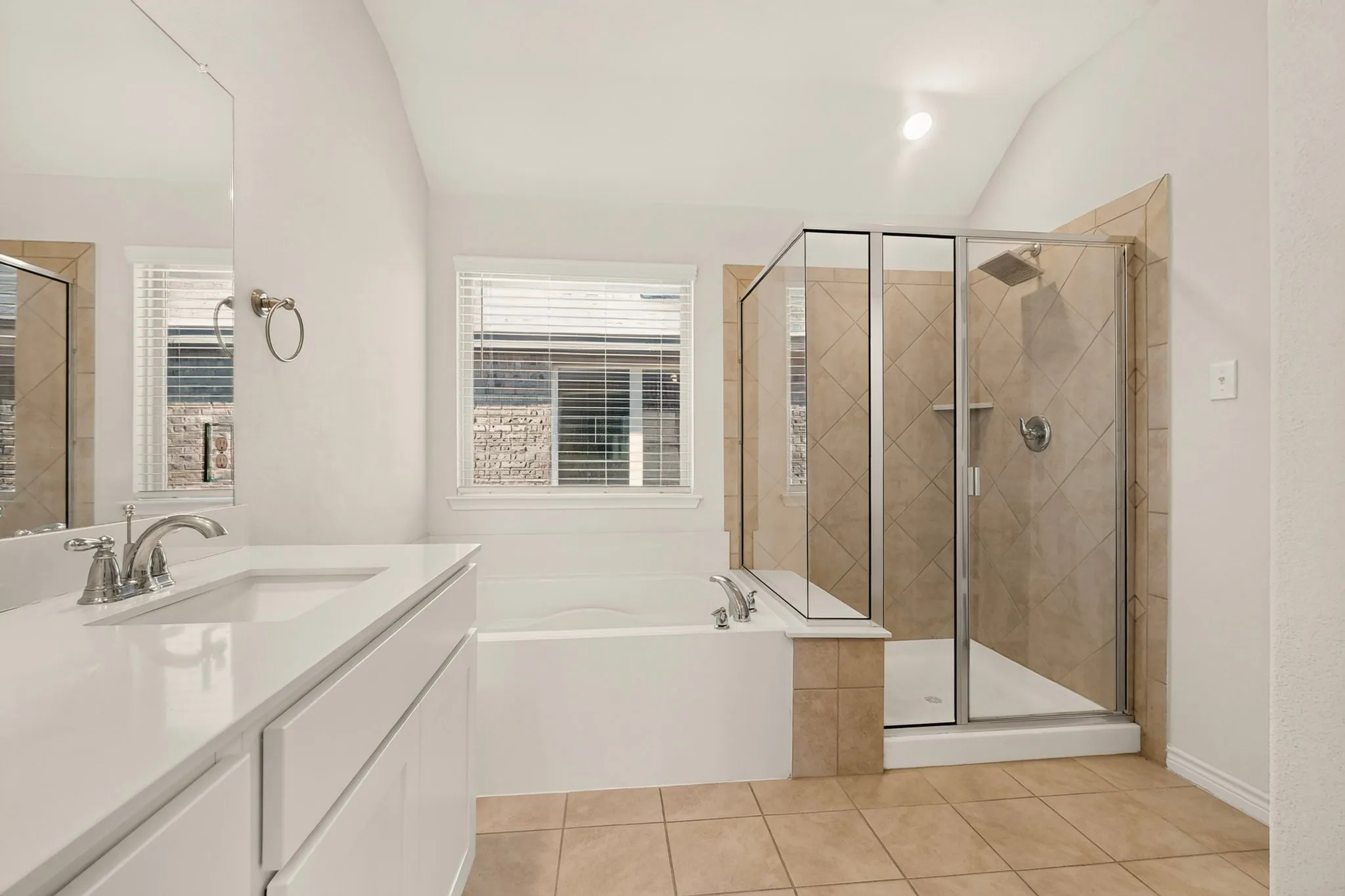 Single Family Residence For Sale in Collin County , 1601 Princeton Drive, Celina, Texas 75009, 4 Bedroom, 3 Bathroom, 2 Garage spaces, 2,256 Sqft, built in 2021, mls#21399845, Real Estate Agent in Celina, Homes For Sale in Collin county, Homes For Sale in Celina, Realtor in Celina Texas, Real Estate Brokerage Independent Realty Texas, Luminita Cordes Realtor