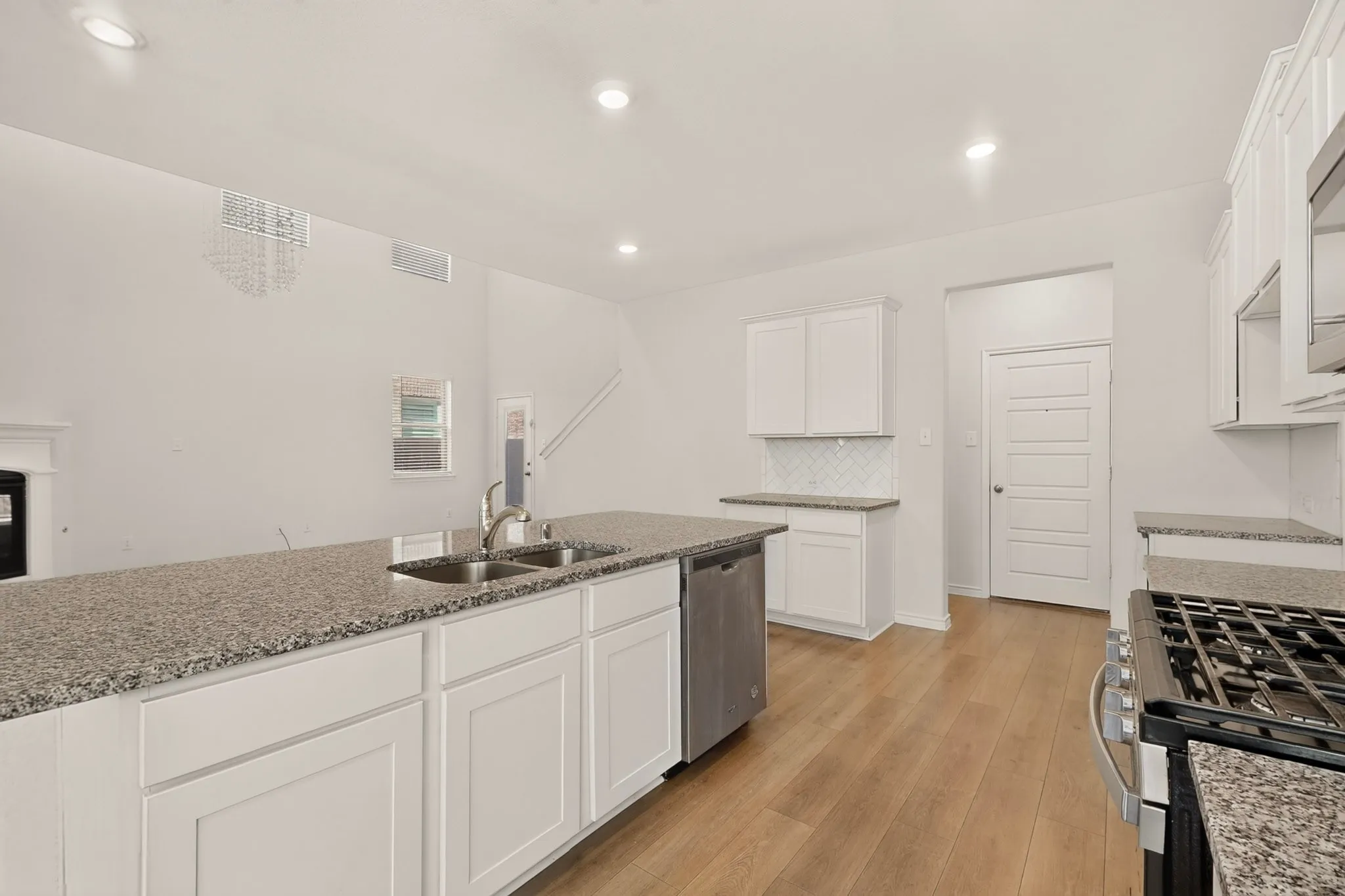 Single Family Residence For Sale in Collin County , 1601 Princeton Drive, Celina, Texas 75009, 4 Bedroom, 3 Bathroom, 2 Garage spaces, 2,256 Sqft, built in 2021, mls#21399845, Real Estate Agent in Celina, Homes For Sale in Collin county, Homes For Sale in Celina, Realtor in Celina Texas, Real Estate Brokerage Independent Realty Texas, Luminita Cordes Realtor