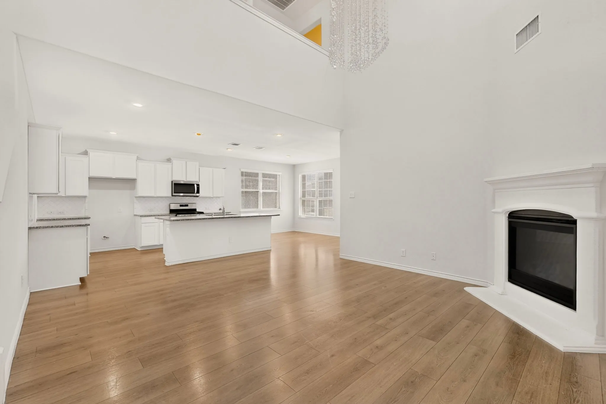 Single Family Residence For Sale in Collin County , 1601 Princeton Drive, Celina, Texas 75009, 4 Bedroom, 3 Bathroom, 2 Garage spaces, 2,256 Sqft, built in 2021, mls#21399845, Real Estate Agent in Celina, Homes For Sale in Collin county, Homes For Sale in Celina, Realtor in Celina Texas, Real Estate Brokerage Independent Realty Texas, Luminita Cordes Realtor