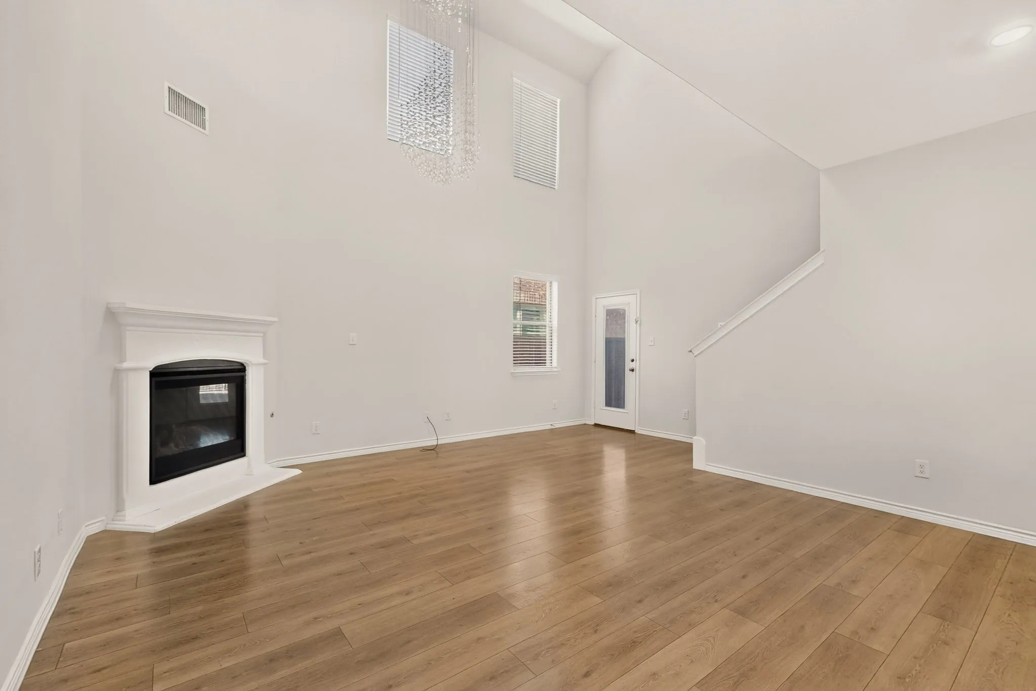 Single Family Residence For Sale in Collin County , 1601 Princeton Drive, Celina, Texas 75009, 4 Bedroom, 3 Bathroom, 2 Garage spaces, 2,256 Sqft, built in 2021, mls#21399845, Real Estate Agent in Celina, Homes For Sale in Collin county, Homes For Sale in Celina, Realtor in Celina Texas, Real Estate Brokerage Independent Realty Texas, Luminita Cordes Realtor