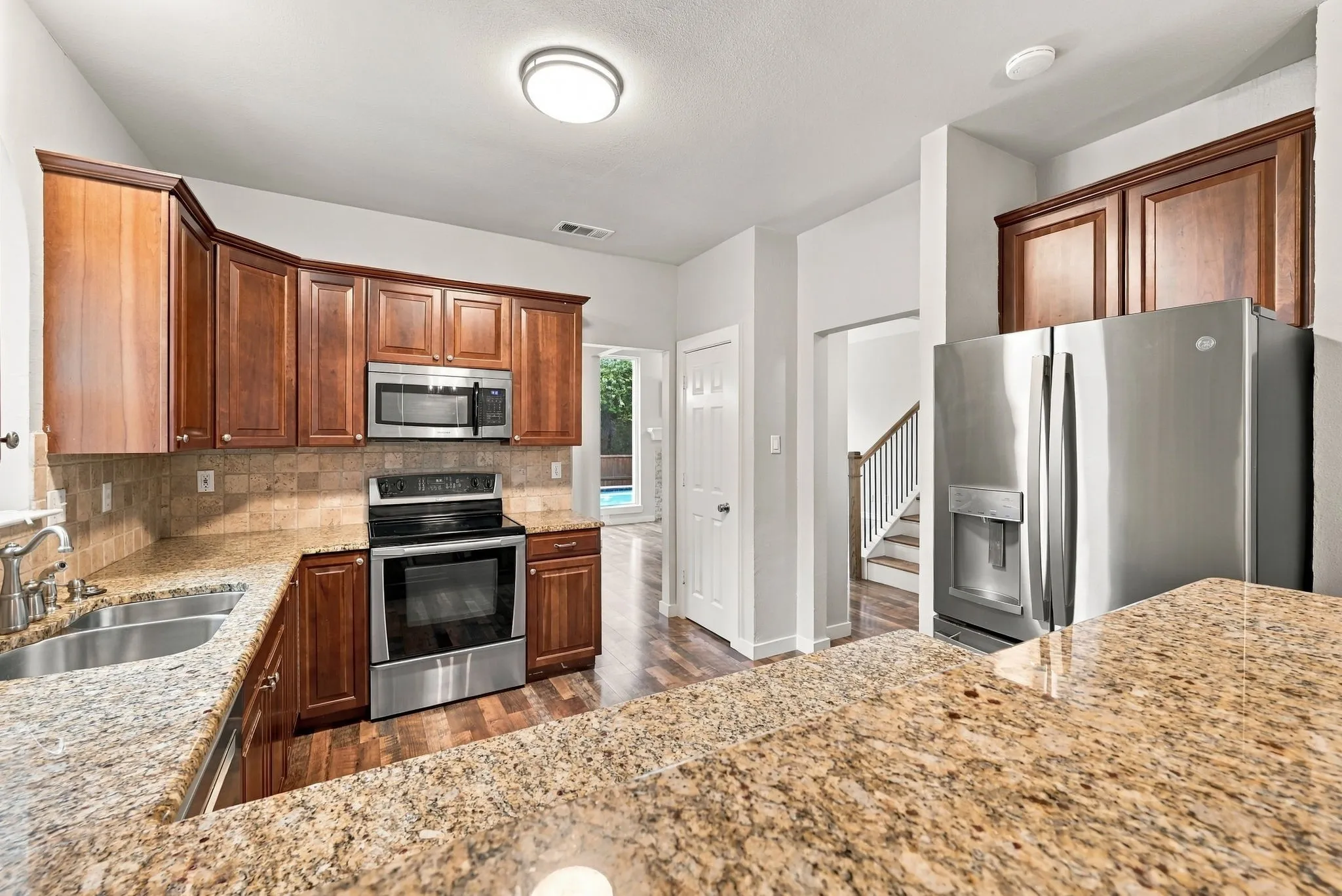 Single Family Residence For Sale in Denton County , 2304 Grandview Drive, Flower Mound, Texas 75028, 4 Bedroom, 3 Bathroom, 2 Garage spaces, 1,820 Sqft, built in 1993, mls#21401738, Real Estate Agent in Flower Mound, Homes For Sale in Denton county, Homes For Sale in Flower Mound, Realtor in Flower Mound Texas, Real Estate Brokerage Independent Realty Texas, Luminita Cordes Realtor