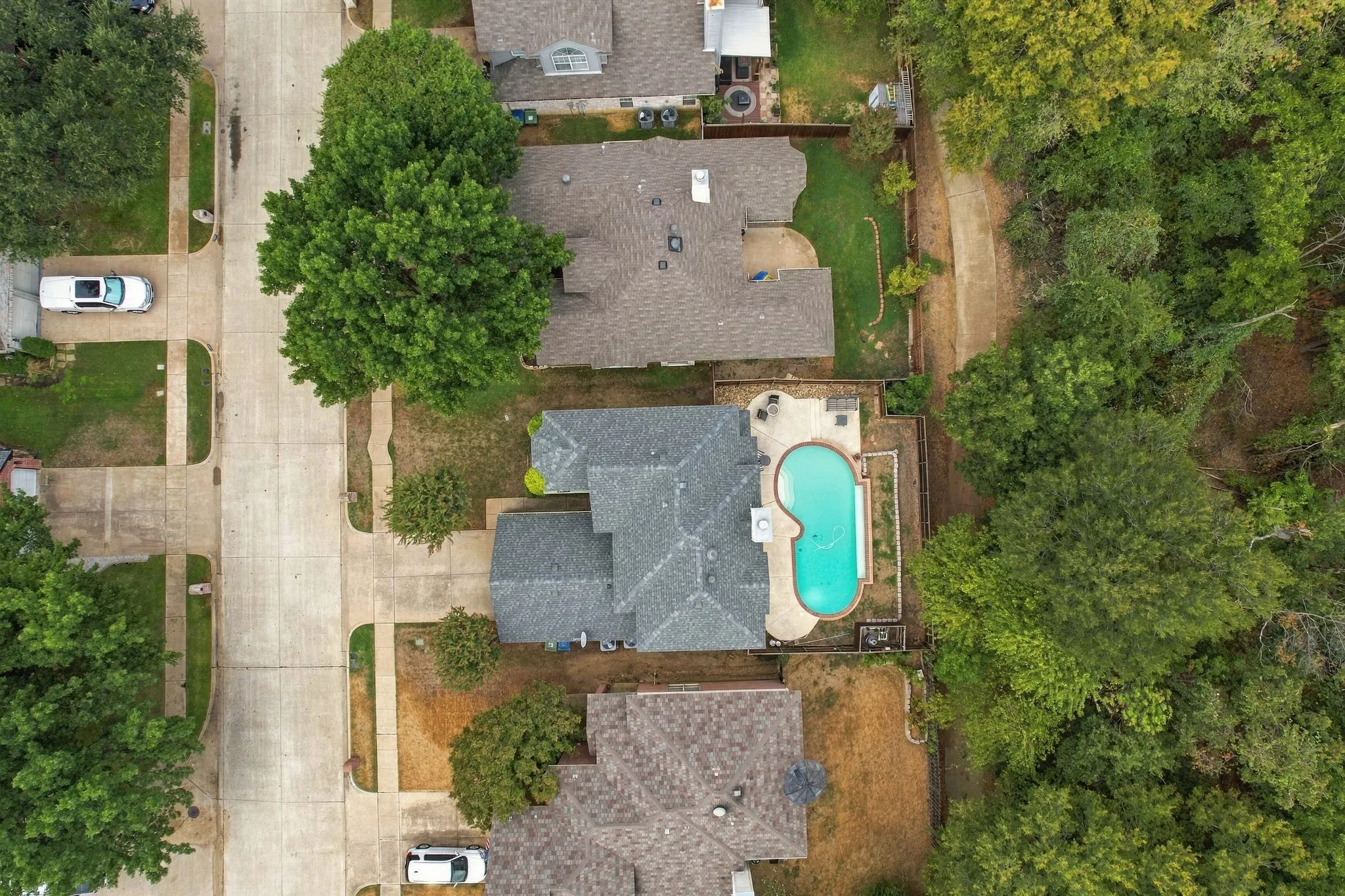 Single Family Residence For Sale in Denton County , 2304 Grandview Drive, Flower Mound, Texas 75028, 4 Bedroom, 3 Bathroom, 2 Garage spaces, 1,820 Sqft, built in 1993, mls#21401738, Real Estate Agent in Flower Mound, Homes For Sale in Denton county, Homes For Sale in Flower Mound, Realtor in Flower Mound Texas, Real Estate Brokerage Independent Realty Texas, Luminita Cordes Realtor