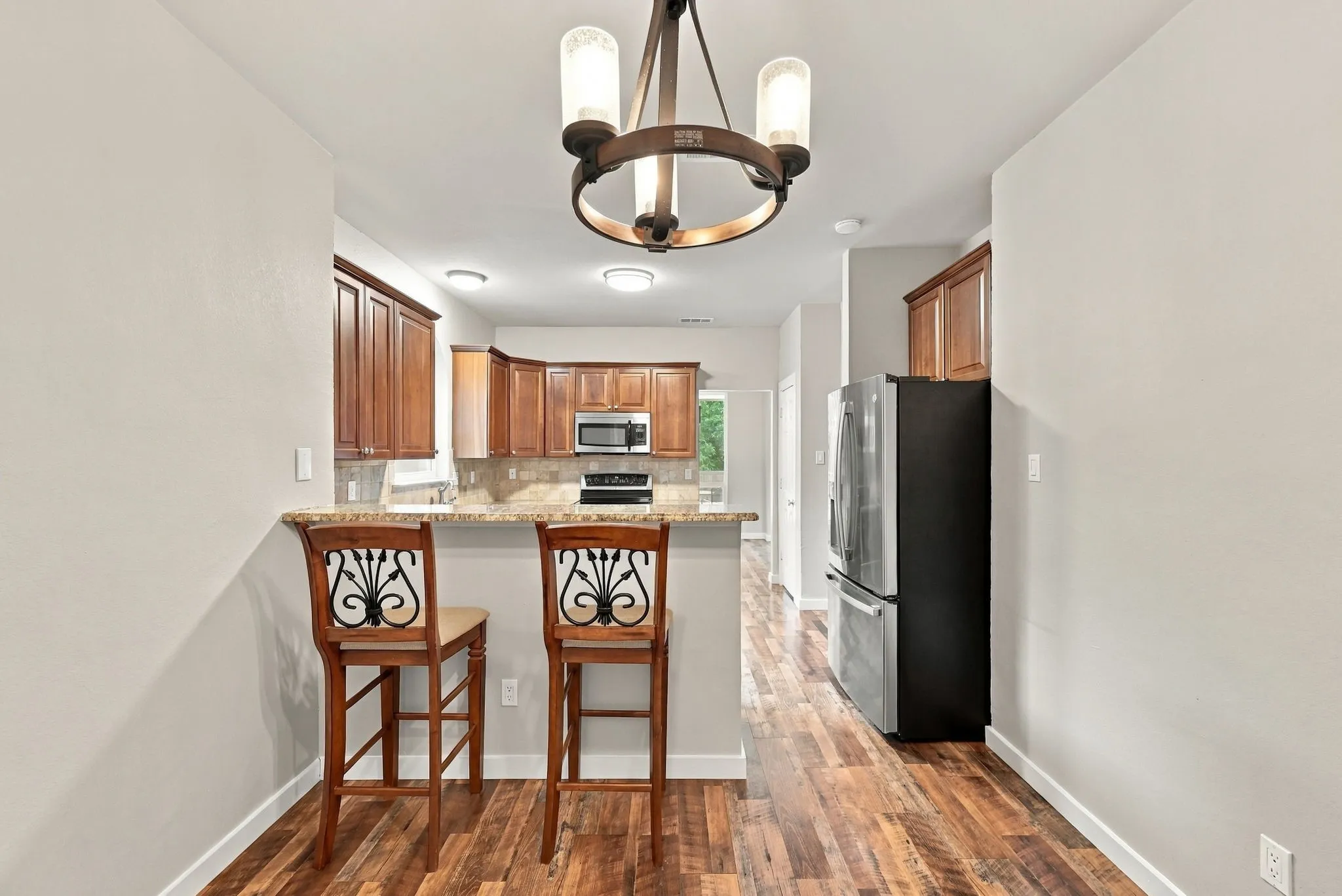 Single Family Residence For Sale in Denton County , 2304 Grandview Drive, Flower Mound, Texas 75028, 4 Bedroom, 3 Bathroom, 2 Garage spaces, 1,820 Sqft, built in 1993, mls#21401738, Real Estate Agent in Flower Mound, Homes For Sale in Denton county, Homes For Sale in Flower Mound, Realtor in Flower Mound Texas, Real Estate Brokerage Independent Realty Texas, Luminita Cordes Realtor