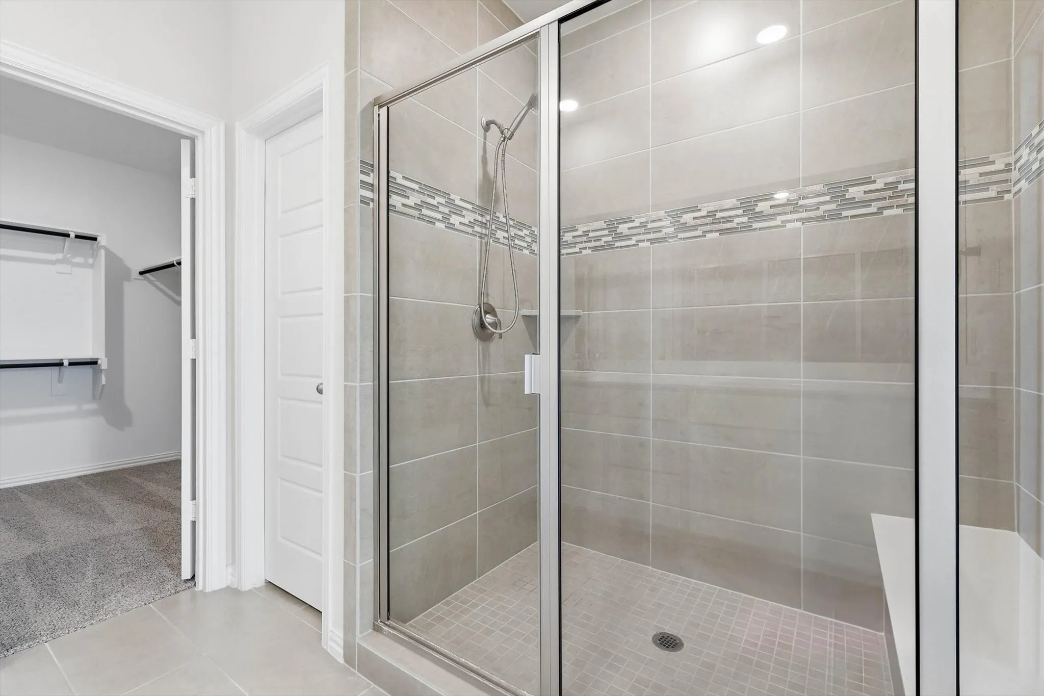 Townhouse For Rent in Denton County , 321 Ukiah Street, Lewisville, Texas 75056, 3 Bedroom, 3 Bathroom, 2 Garage spaces, 2,289 Sqft, built in 2022, mls#21401214, Real Estate Agent in Lewisville, Homes For Rent in Denton county, Homes For Rent in Lewisville, Realtor in Lewisville Texas, Real Estate Brokerage Independent Realty Texas, Luminita Cordes Realtor