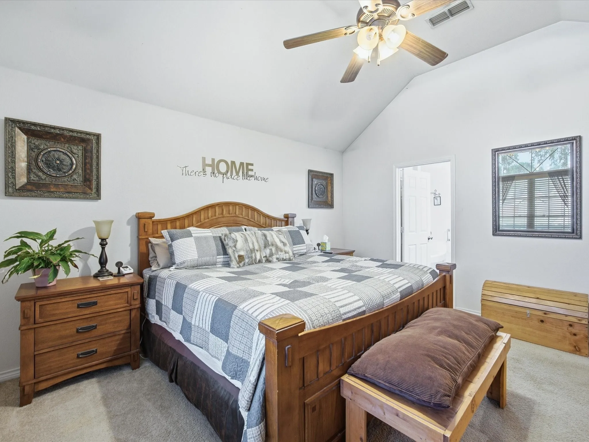 Single Family Residence For Sale in Wise County , 2106 Ridgewood Drive, Bridgeport, Texas 76426, 3 Bedroom, 2 Bathroom, 2 Garage spaces, 1,761 Sqft, built in 2006, mls#21401693, Real Estate Agent in Bridgeport, Homes For Sale in Wise county, Homes For Sale in Bridgeport, Realtor in Bridgeport Texas, Real Estate Brokerage Independent Realty Texas, Luminita Cordes Realtor