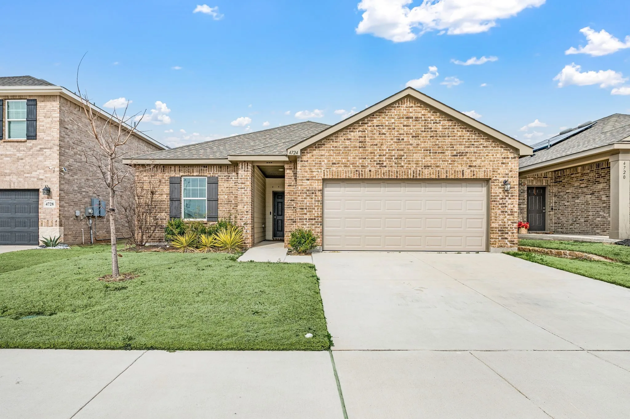 Single Family Residence For Sale in Tarrant County , 4724 Swan Neck Drive, Fort Worth, Texas 76179, 4 Bedroom, 2 Bathroom, 2 Garage spaces, 1,887 Sqft, built in 2022, mls#21401764, Real Estate Agent in Fort Worth, Homes For Sale in Tarrant county, Homes For Sale in Fort Worth, Realtor in Fort Worth Texas, Real Estate Brokerage Independent Realty Texas, Luminita Cordes Realtor