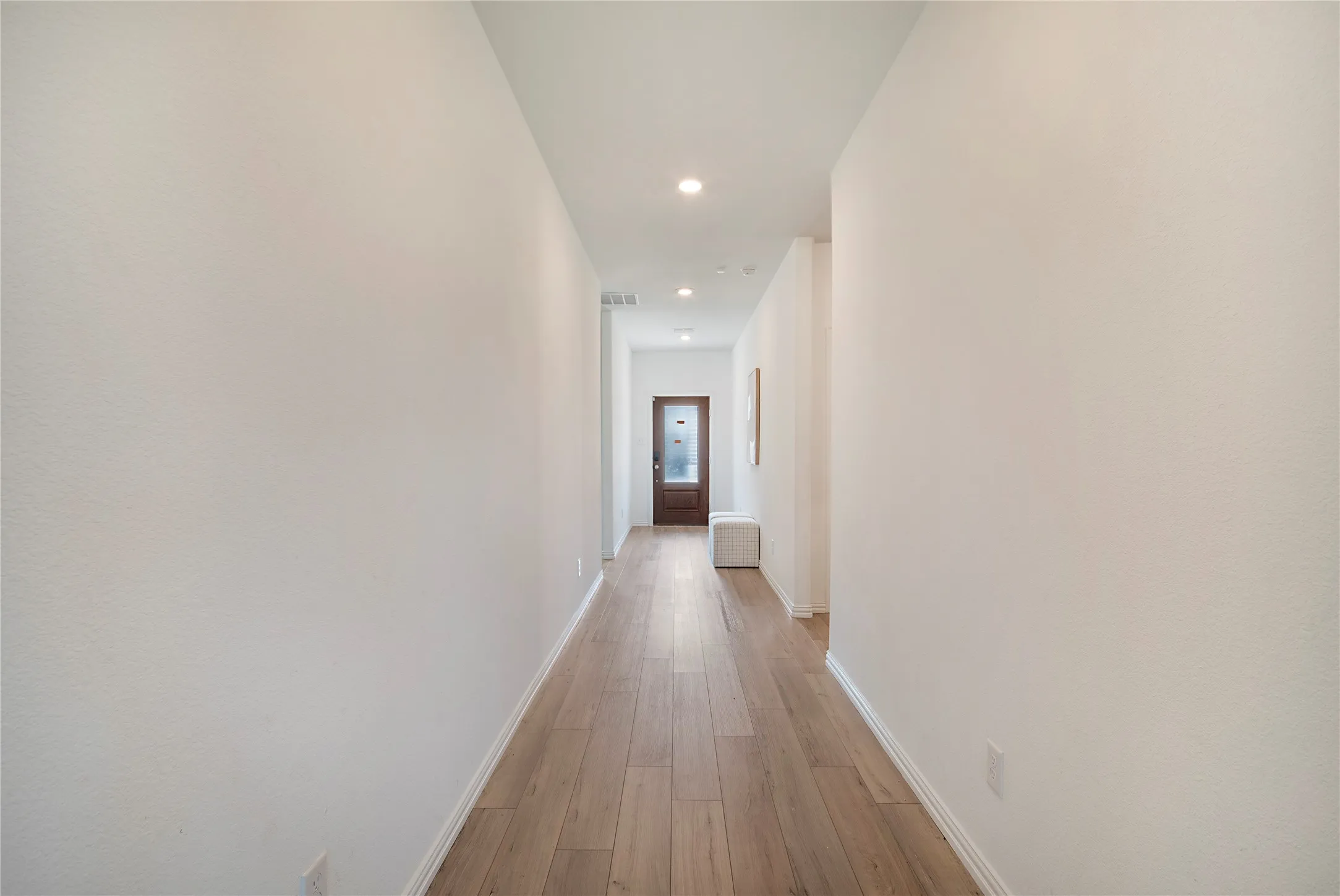 Single Family Residence For Rent in Collin County , 8012 Lindheimer Lane, Mc Kinney, Texas 75071, 4 Bedroom, 2 Bathroom, 2 Garage spaces, 1,835 Sqft, built in 2022, mls#21401730, Real Estate Agent in Mc Kinney, Homes For Rent in Collin county, Homes For Rent in Mc Kinney, Realtor in Mc Kinney Texas, Real Estate Brokerage Independent Realty Texas, Luminita Cordes Realtor