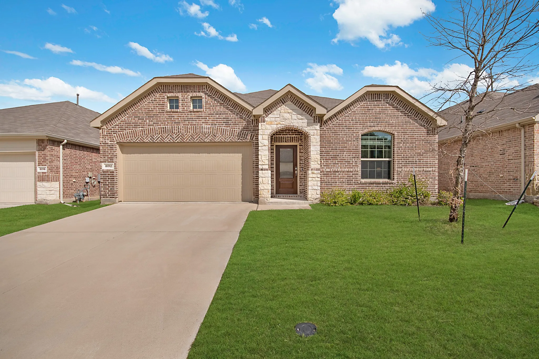 Single Family Residence For Rent in Collin County , 8012 Lindheimer Lane, Mc Kinney, Texas 75071, 4 Bedroom, 2 Bathroom, 2 Garage spaces, 1,835 Sqft, built in 2022, mls#21401730, Real Estate Agent in Mc Kinney, Homes For Rent in Collin county, Homes For Rent in Mc Kinney, Realtor in Mc Kinney Texas, Real Estate Brokerage Independent Realty Texas, Luminita Cordes Realtor