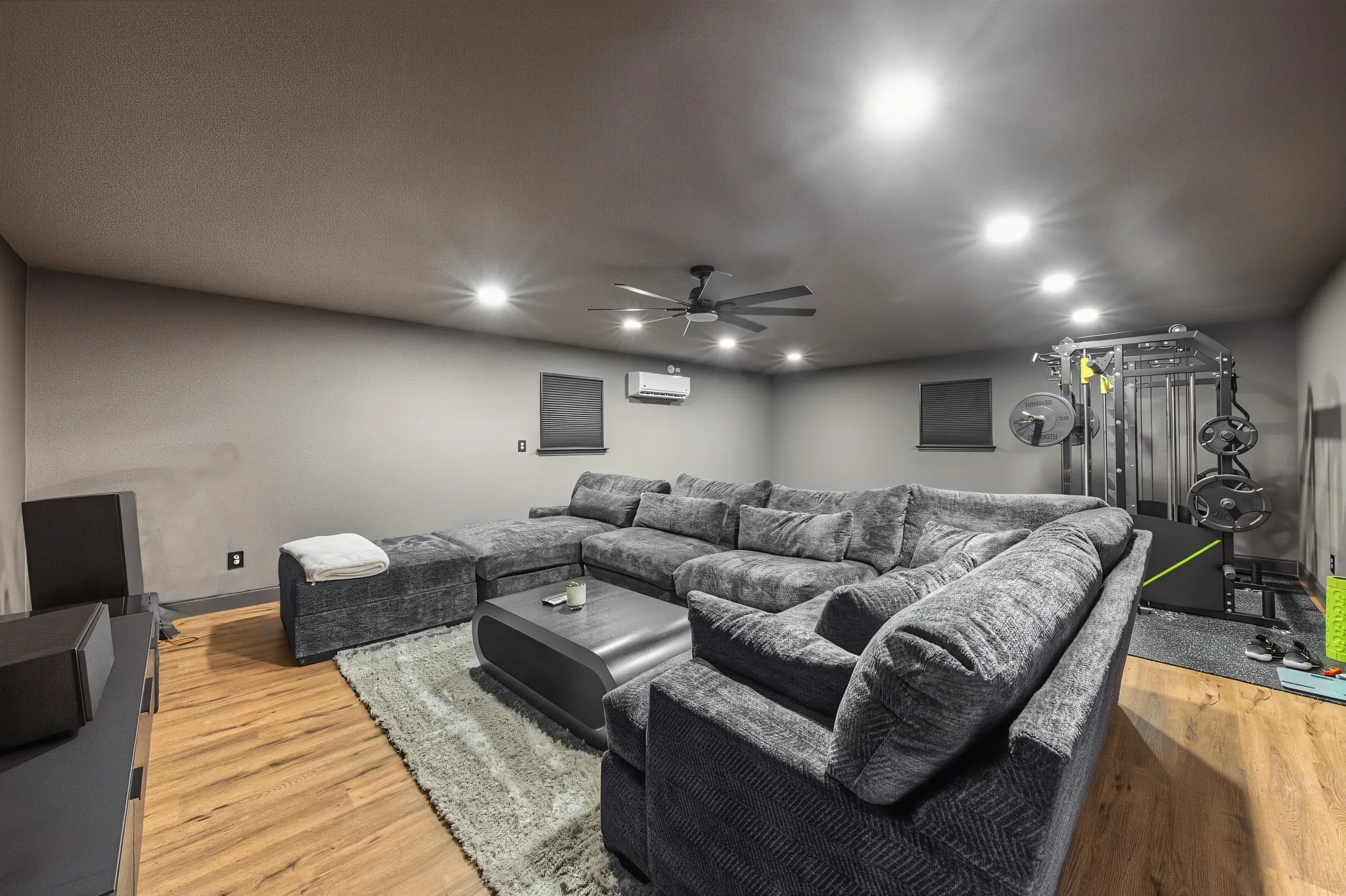 Manufactured Home For Sale in Collin County , 3962 County Road 324, Mc Kinney, Texas 75069, 4 Bedroom, 3 Bathroom, 5 Garage spaces, 2,128 Sqft, built in 2000, mls#21399651, Real Estate Agent in Mc Kinney, Homes For Sale in Collin county, Homes For Sale in Mc Kinney, Realtor in Mc Kinney Texas, Real Estate Brokerage Independent Realty Texas, Luminita Cordes Realtor
