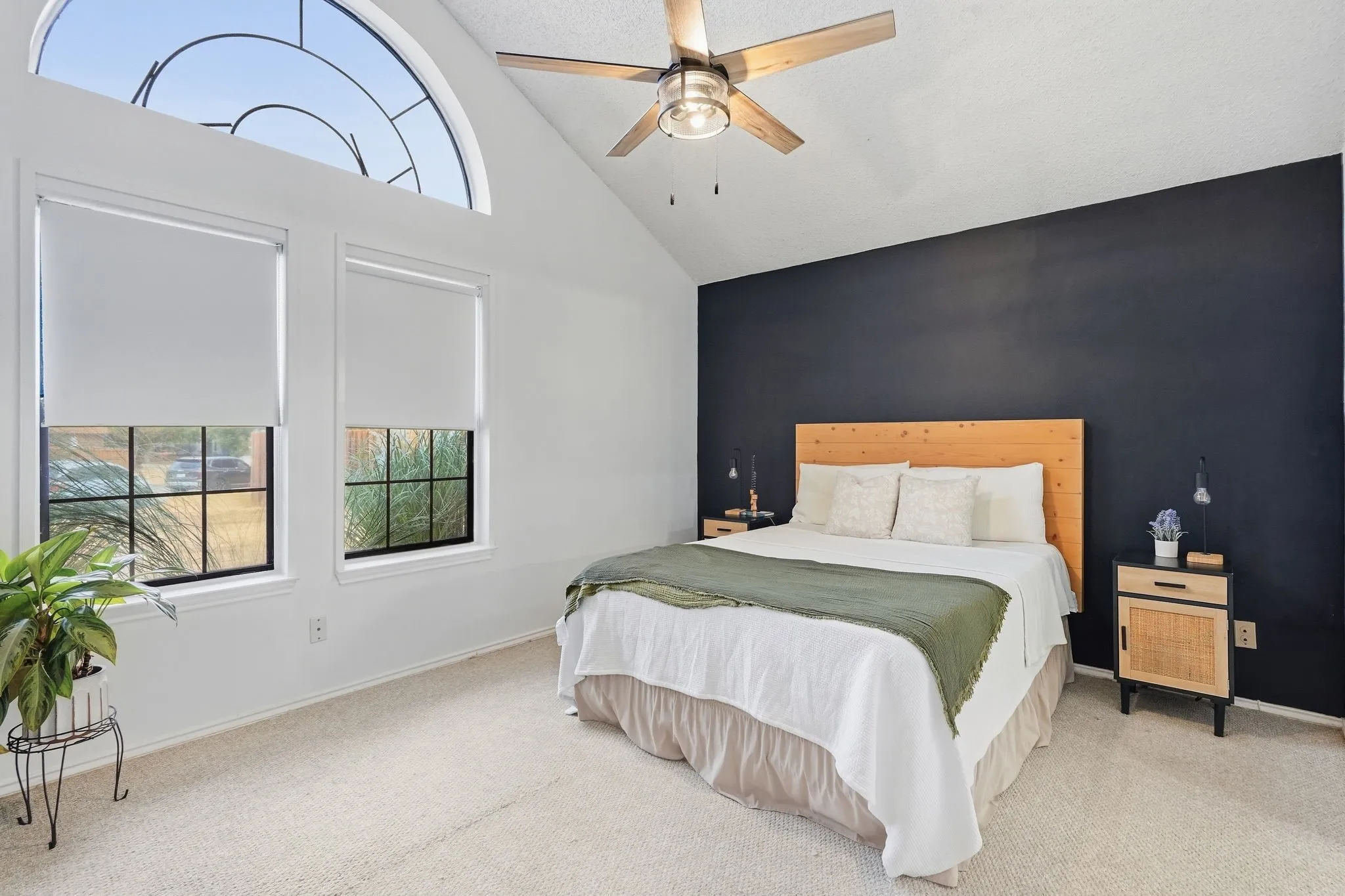 Single Family Residence For Sale in Denton County , 3229 Timberview Court, Corinth, Texas 76210, 4 Bedroom, 2 Bathroom, 2 Garage spaces, 1,566 Sqft, built in 1986, mls#21399298, Real Estate Agent in Corinth, Homes For Sale in Denton county, Homes For Sale in Corinth, Realtor in Corinth Texas, Real Estate Brokerage Independent Realty Texas, Luminita Cordes Realtor