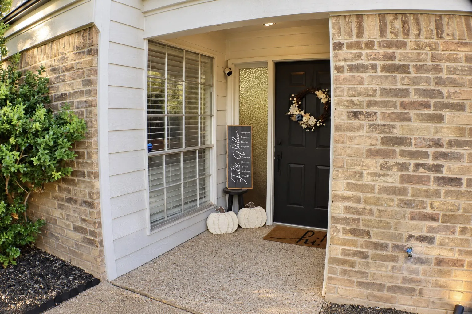 Single Family Residence For Sale in Mc Lennan County , 3229 Brannon Drive, Waco, Texas 76710, 2 Bedroom, 2 Bathroom, 2 Garage spaces, 1,403 Sqft, built in 1977, mls#21401724, Real Estate Agent in Waco, Homes For Sale in Mc Lennan county, Homes For Sale in Waco, Realtor in Waco Texas, Real Estate Brokerage Independent Realty Texas, Luminita Cordes Realtor