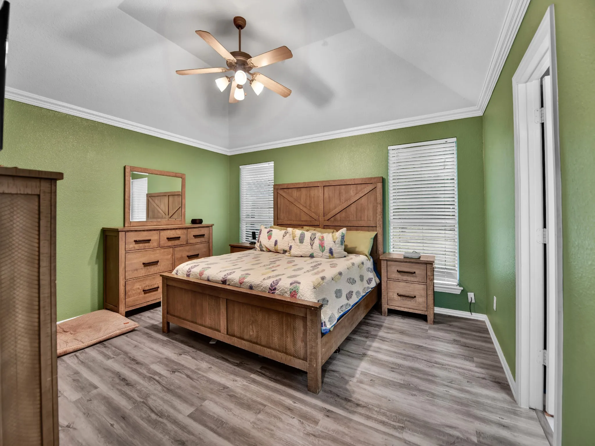 Single Family Residence For Sale in Parker County , 108 Butternut Court, Weatherford, Texas 76088, 3 Bedroom, 2 Bathroom, 2 Garage spaces, 1,634 Sqft, built in 2003, mls#21386619, Real Estate Agent in Weatherford, Homes For Sale in Parker county, Homes For Sale in Weatherford, Realtor in Weatherford Texas, Real Estate Brokerage Independent Realty Texas, Luminita Cordes Realtor