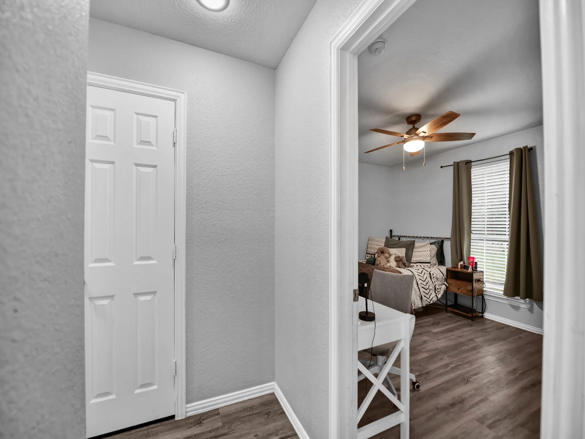 Single Family Residence For Sale in Parker County , 108 Butternut Court, Weatherford, Texas 76088, 3 Bedroom, 2 Bathroom, 2 Garage spaces, 1,634 Sqft, built in 2003, mls#21386619, Real Estate Agent in Weatherford, Homes For Sale in Parker county, Homes For Sale in Weatherford, Realtor in Weatherford Texas, Real Estate Brokerage Independent Realty Texas, Luminita Cordes Realtor