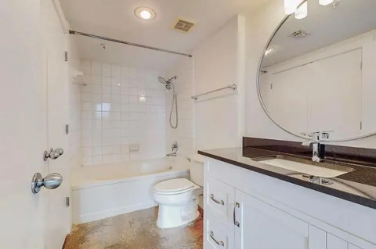 Condominium For Rent in Dallas County , 2502 Live Oak Street 122, Dallas, Texas 75204, 1 Bedroom, 1 Bathroom, 1 Garage spaces, 681 Sqft, built in 1998, mls#21394432, Real Estate Agent in Dallas, Homes For Rent in Dallas county, Homes For Rent in Dallas, Realtor in Dallas Texas, Real Estate Brokerage Independent Realty Texas, Luminita Cordes Realtor
