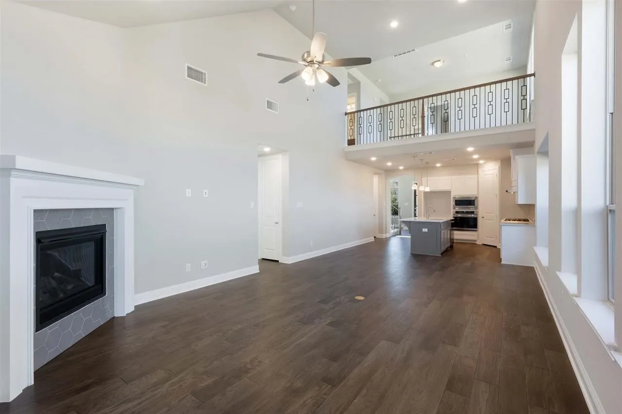 Single Family Residence For Rent in Tarrant County , 4423 Indigo Lark Lane, Arlington, Texas 76005, 3 Bedroom, 3 Bathroom, 2 Garage spaces, 2,328 Sqft, built in 2019, mls#21400387, Real Estate Agent in Arlington, Homes For Rent in Tarrant county, Homes For Rent in Arlington, Realtor in Arlington Texas, Real Estate Brokerage Independent Realty Texas, Luminita Cordes Realtor