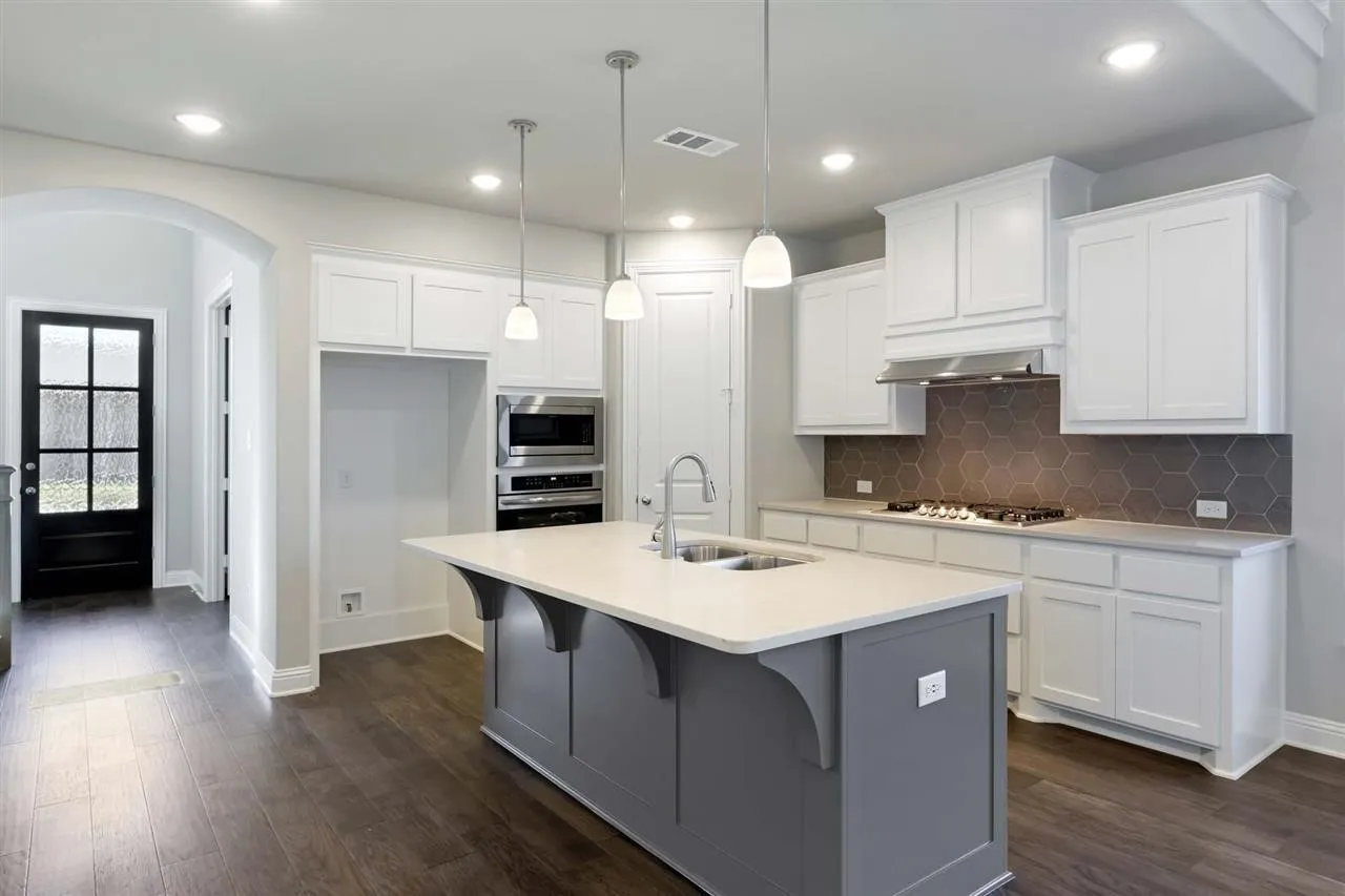Single Family Residence For Rent in Tarrant County , 4423 Indigo Lark Lane, Arlington, Texas 76005, 3 Bedroom, 3 Bathroom, 2 Garage spaces, 2,328 Sqft, built in 2019, mls#21400387, Real Estate Agent in Arlington, Homes For Rent in Tarrant county, Homes For Rent in Arlington, Realtor in Arlington Texas, Real Estate Brokerage Independent Realty Texas, Luminita Cordes Realtor